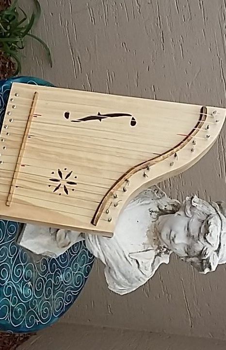 Lap Harp, Psaltery 