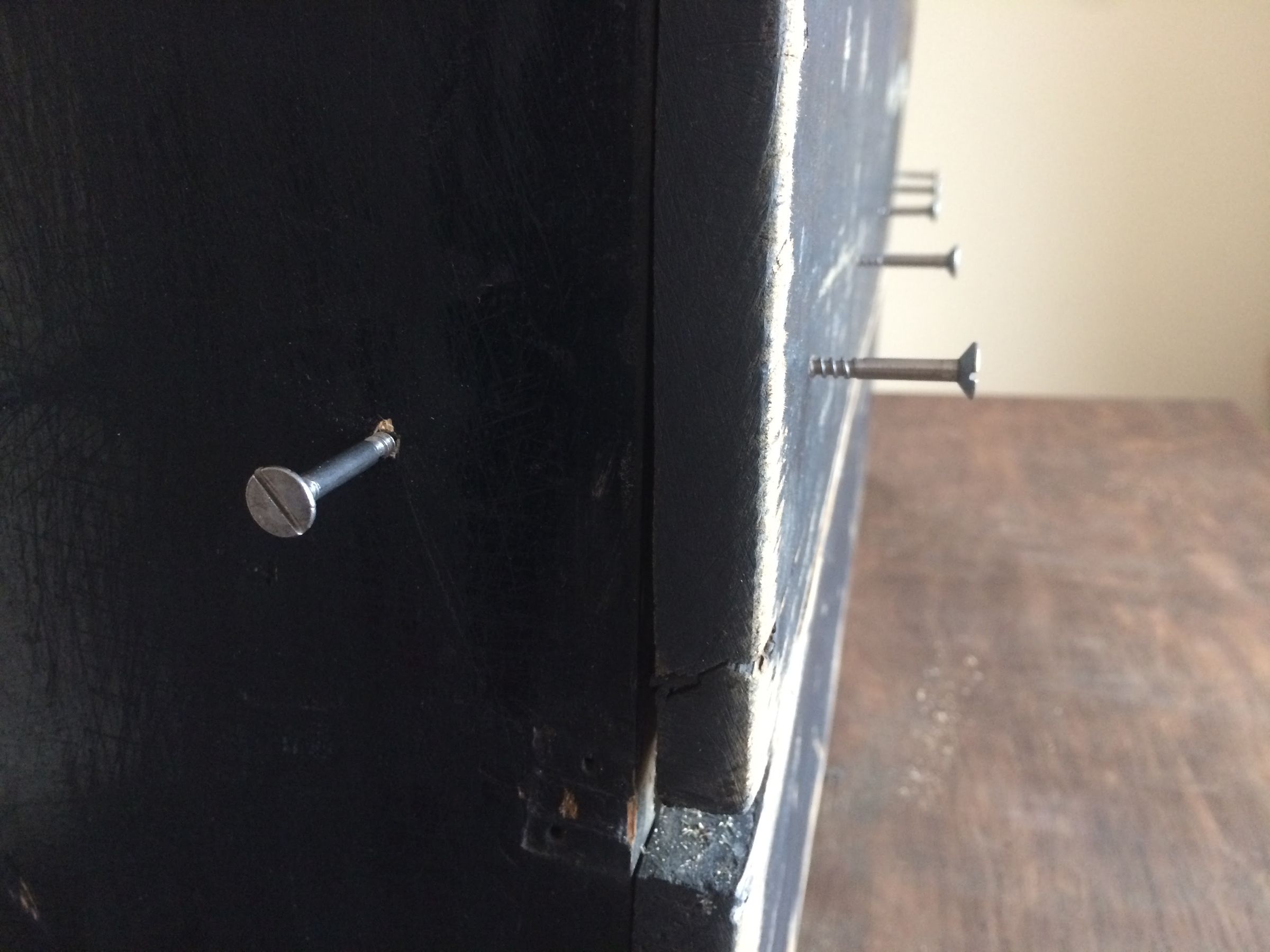 Old Army Trunk Repurposed Into Retro Bookcase 6 Steps (with Pictures