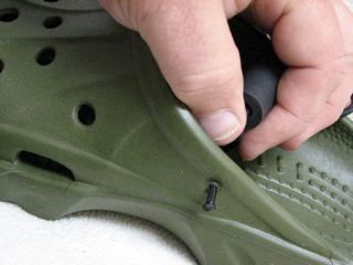 crocs broken strap