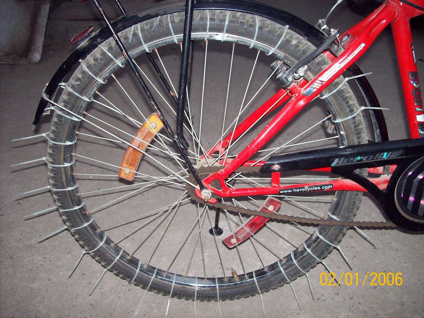 ZipTie Hacks !!! 9 Steps (with Pictures) Instructables