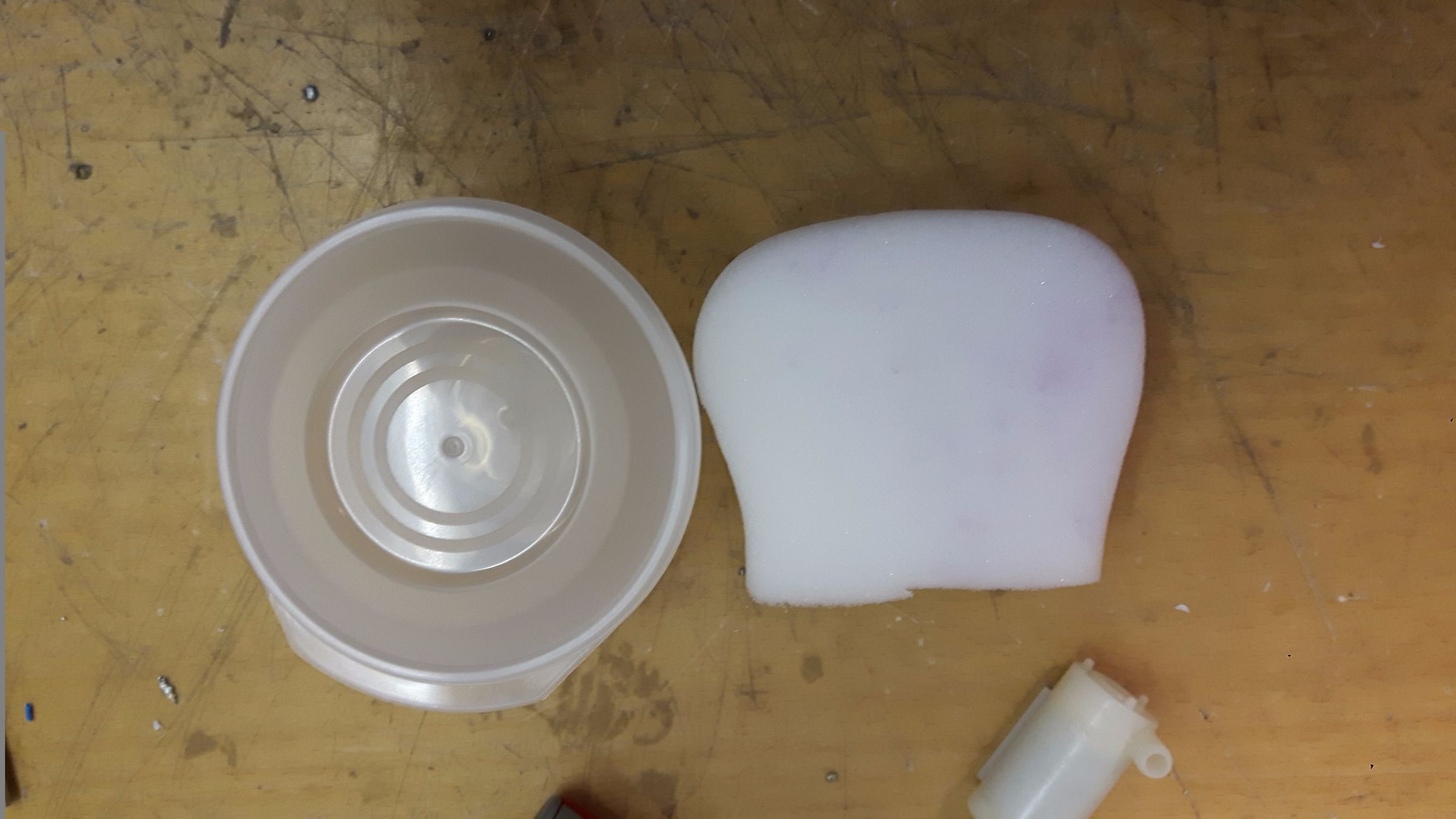 Battery Operated Fish Tank Pump/Filter 7 Steps Instructables