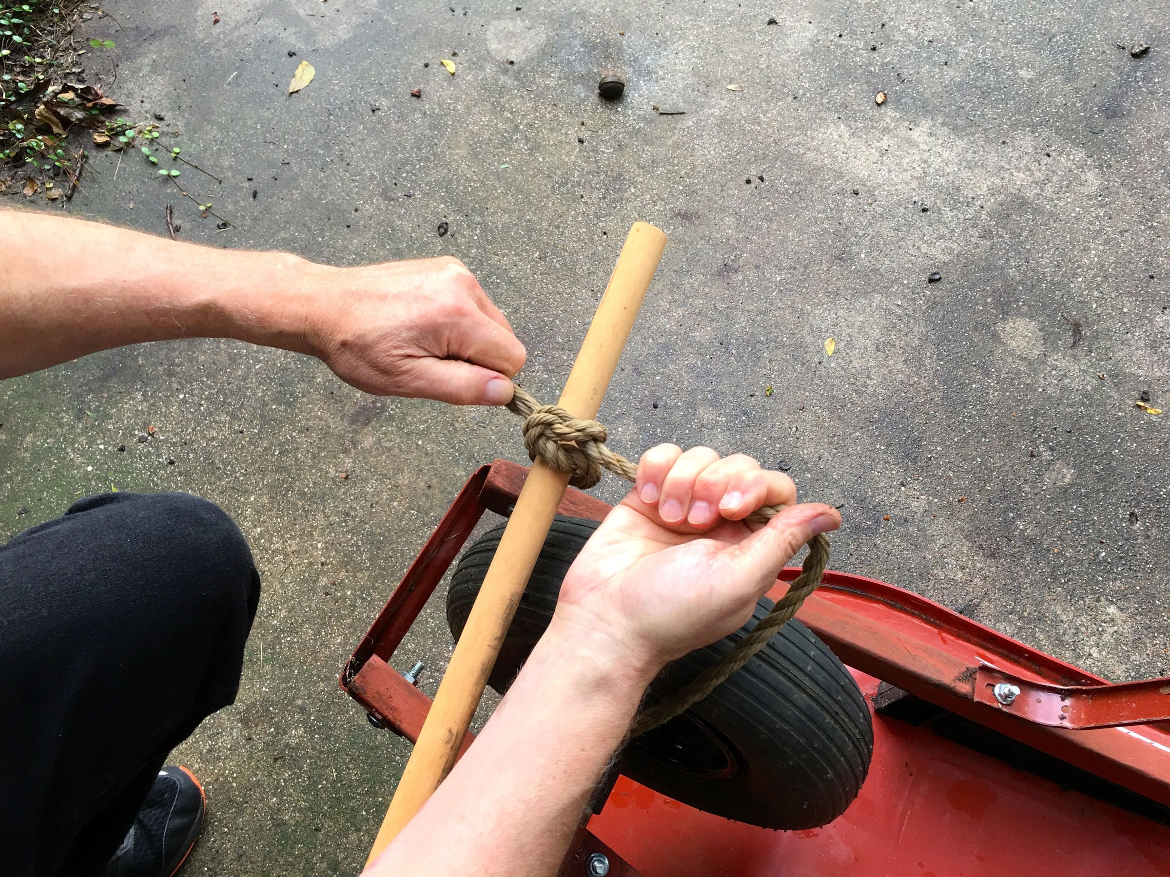 How to Inflate a Tubeless Wheelbarrow Tire That Defies Inflation 7