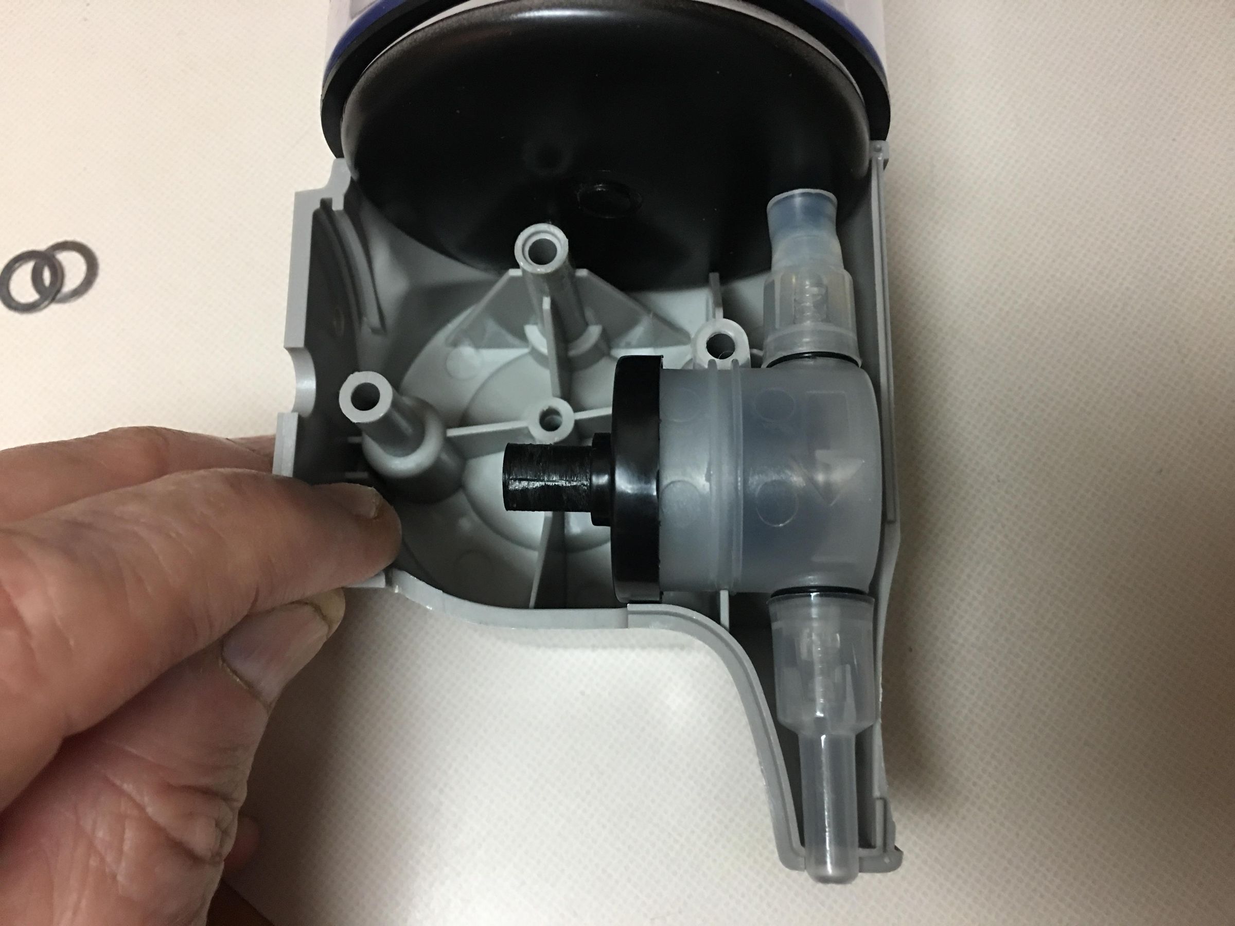 SimpleHuman Wall Mount Soap Pump Dispenser Repair 14 Steps