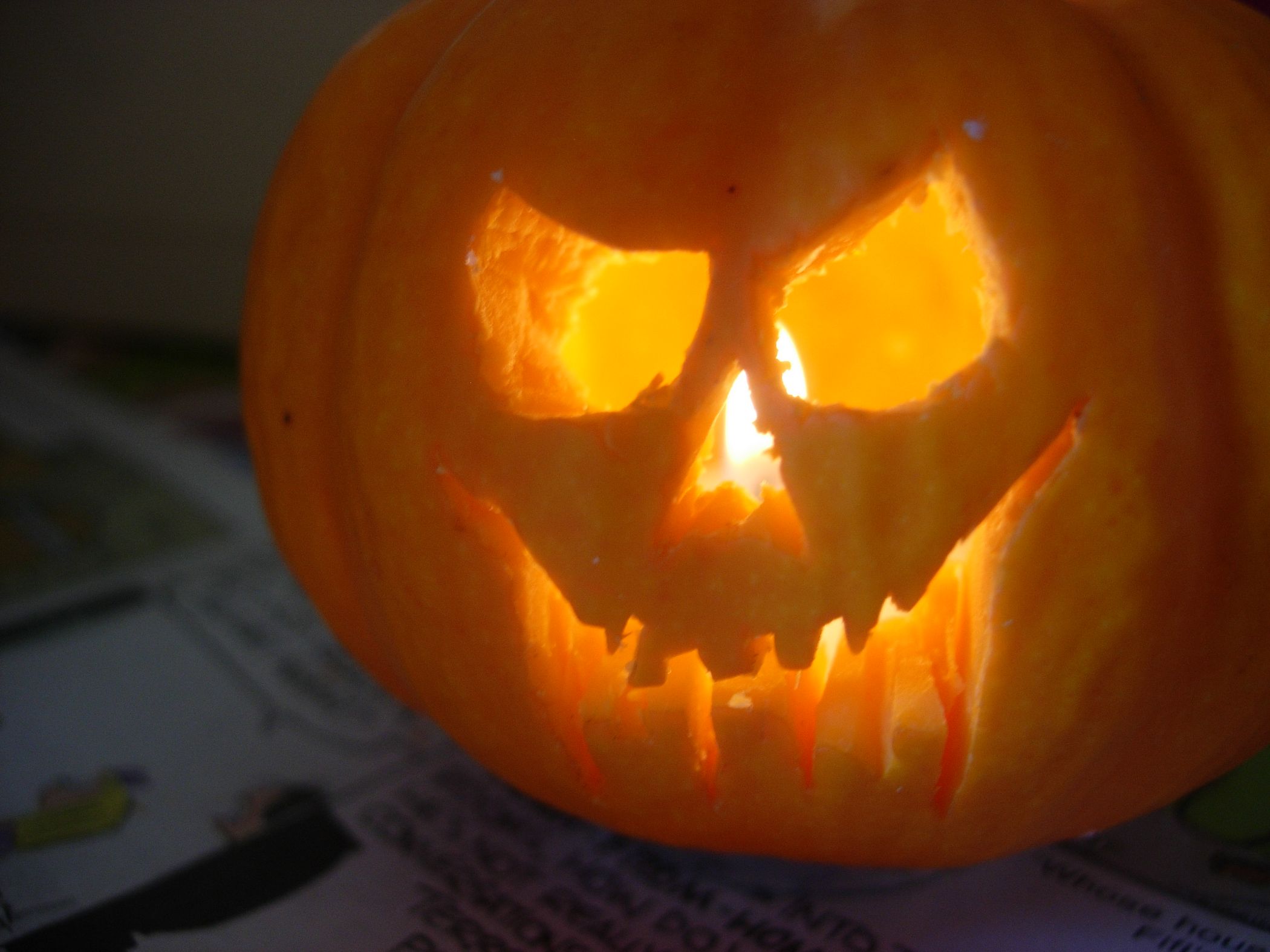 How to Make a Mini Jack-O-Lantern : 5 Steps (with Pictures) - Instructables