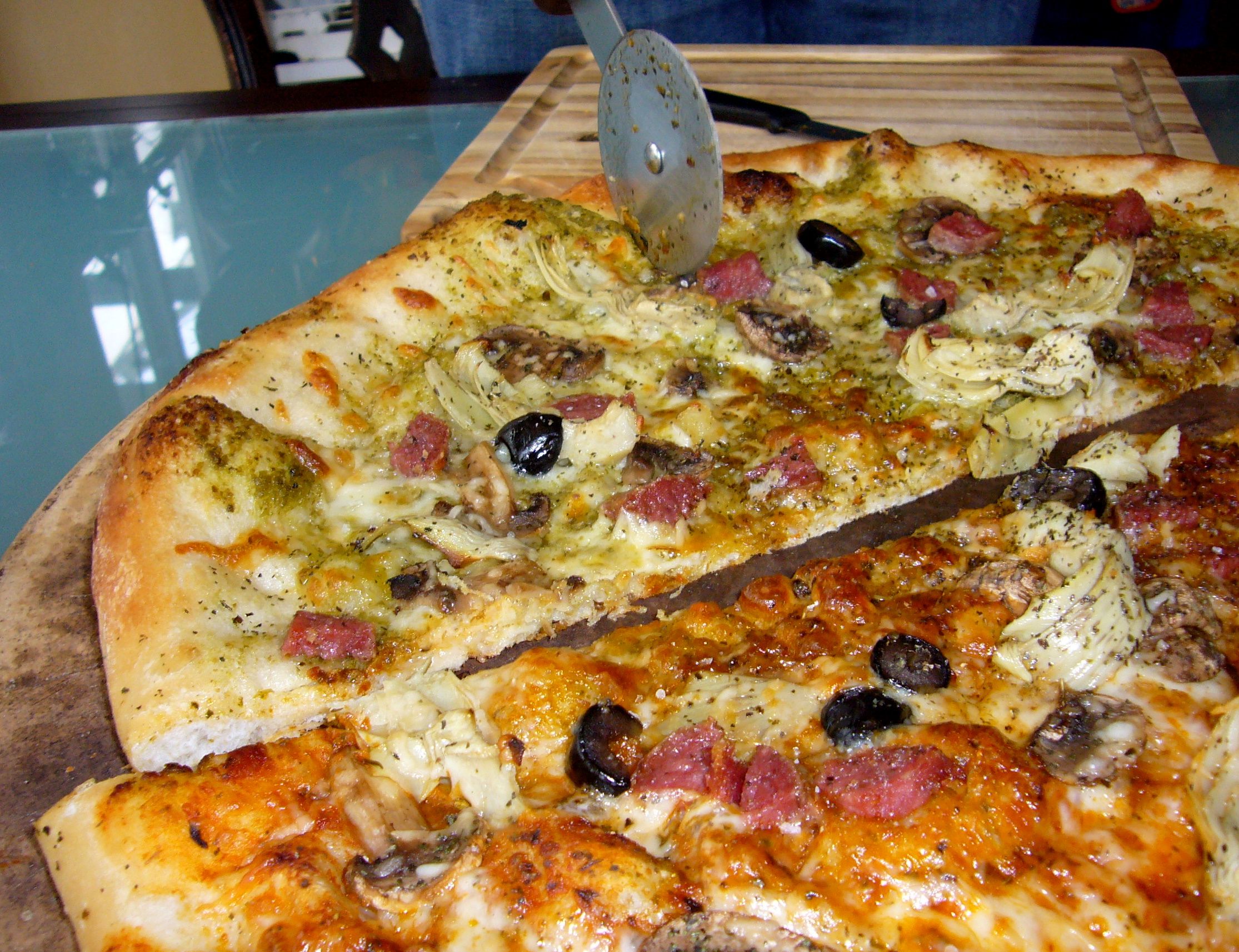 Perfect Thin Crust Pizza in 7 Minutes Cook Time