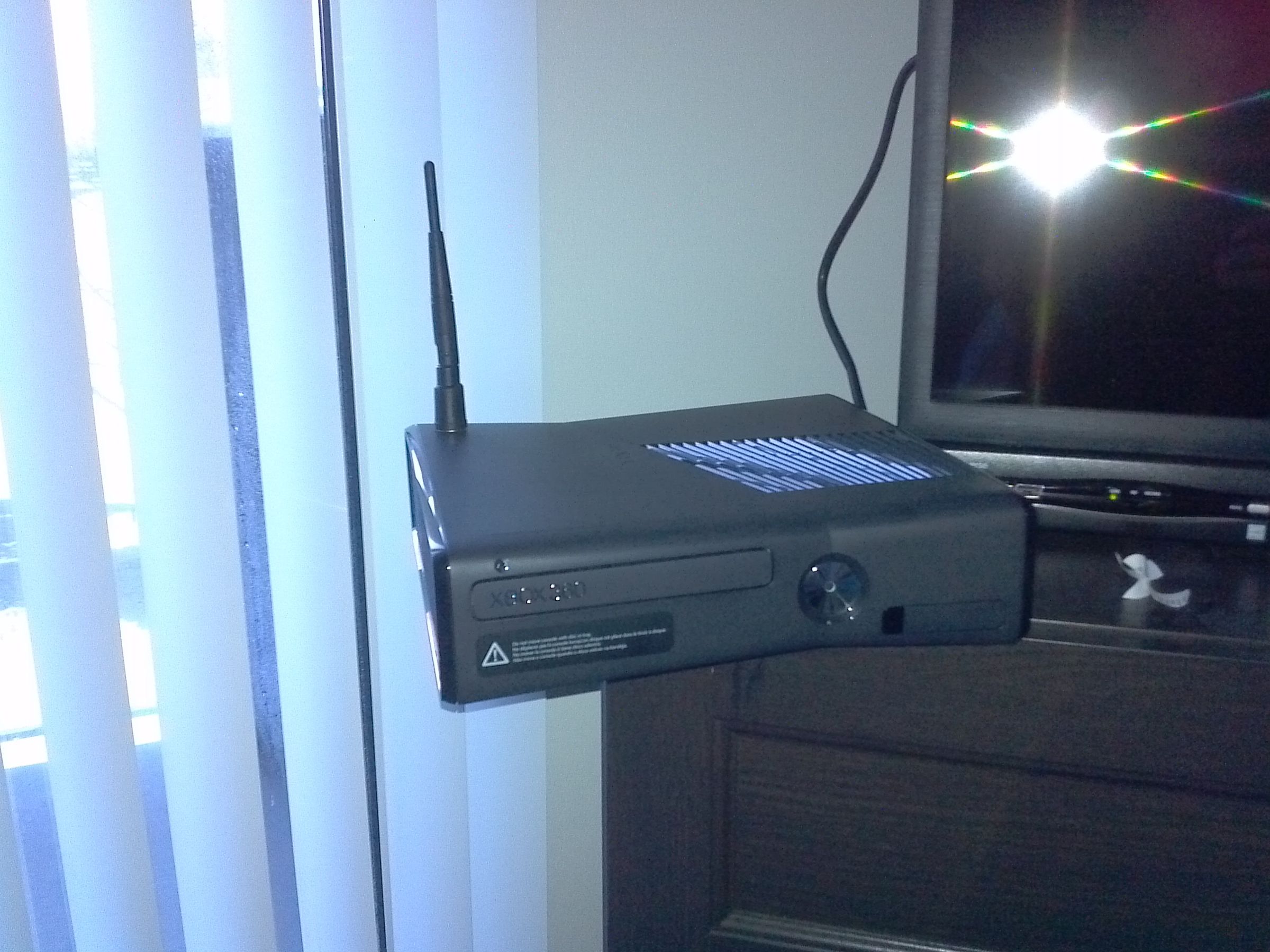 Xbox 360 Slim WiFi Antenna Modification 5 Steps Instructables