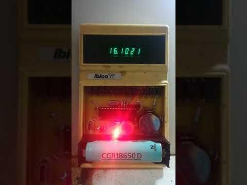 Turn a VFD 1970s Calculator Into a Digital Clock
