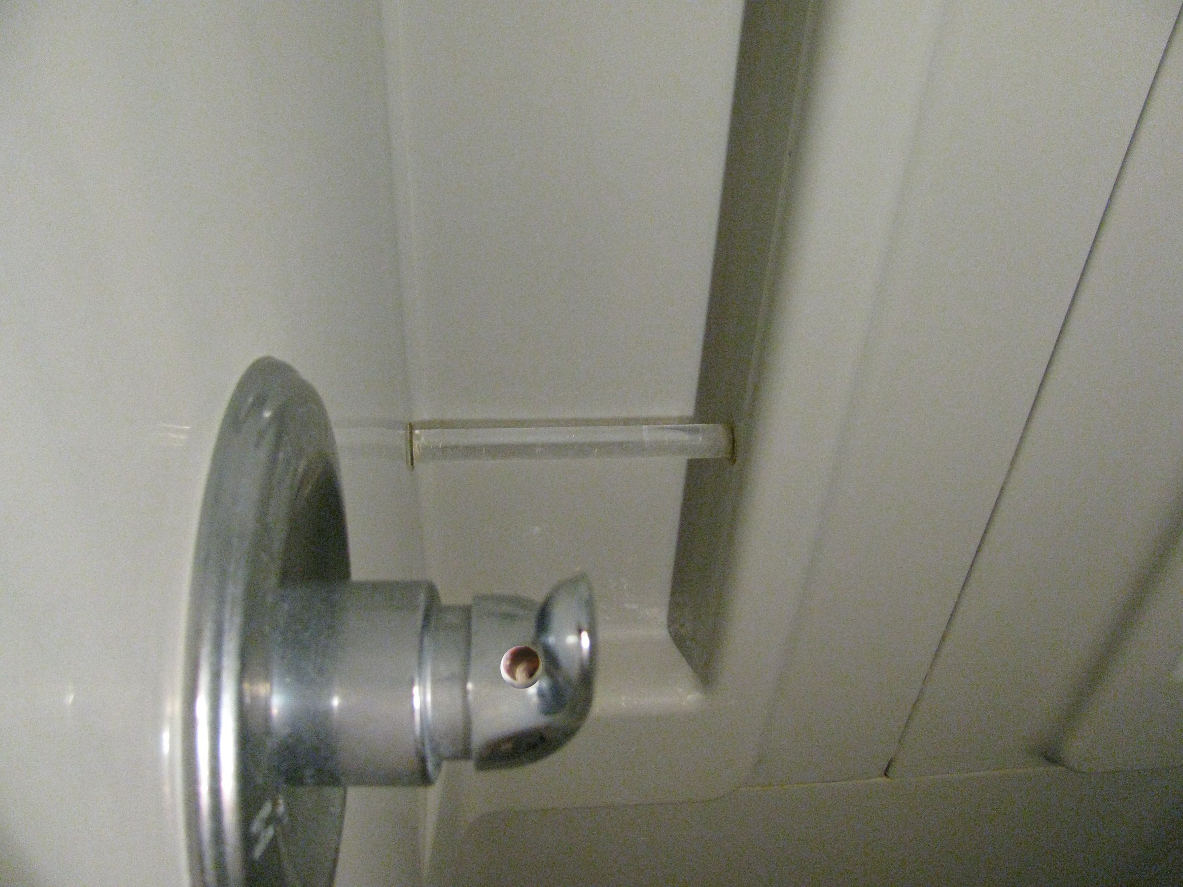 How to Change the Cartridge of a Delta Monitor Shower Valve. 8 Steps Instructables