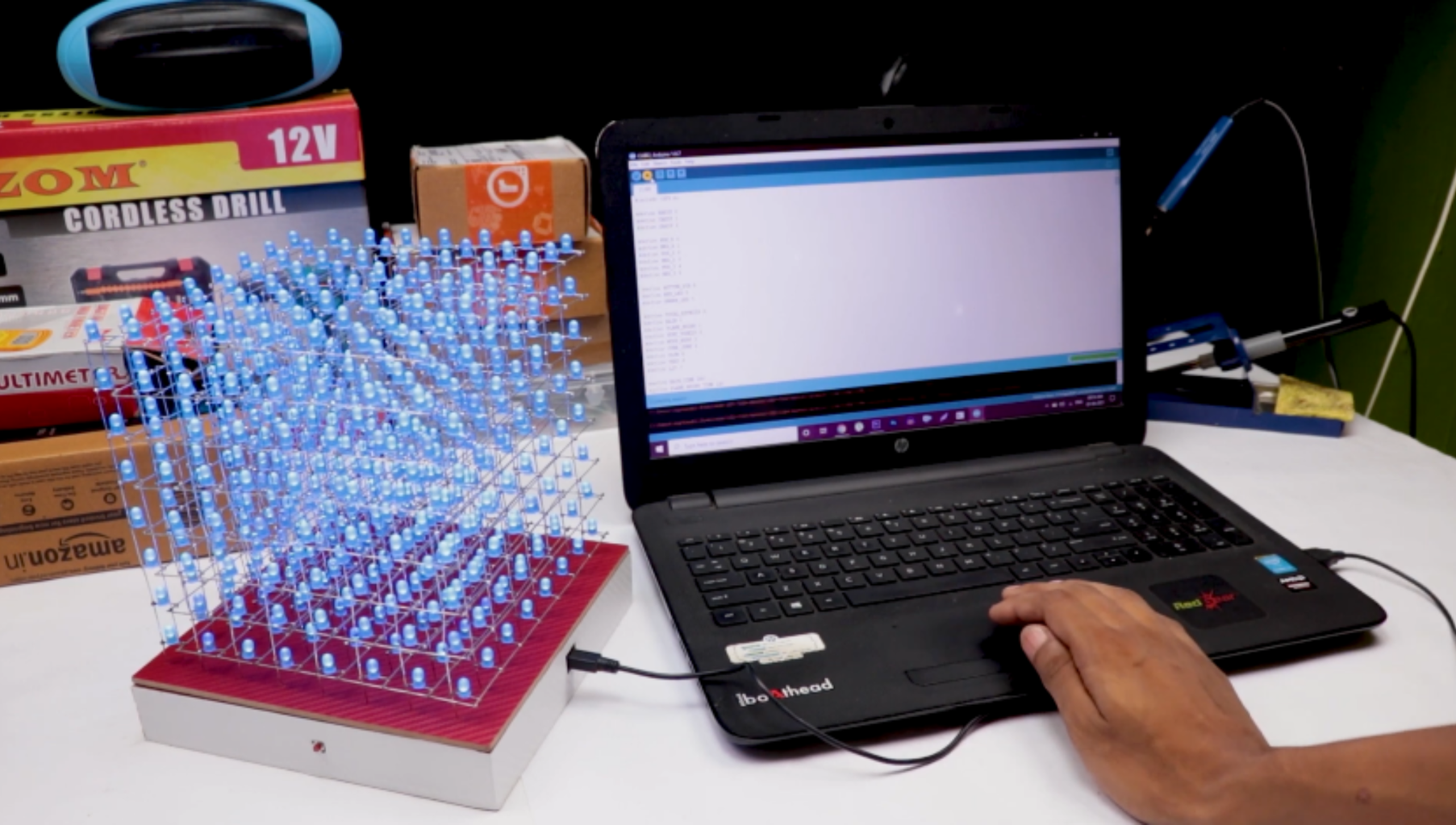 How to Build 8x8x8 LED Cube : 14 Steps - Instructables