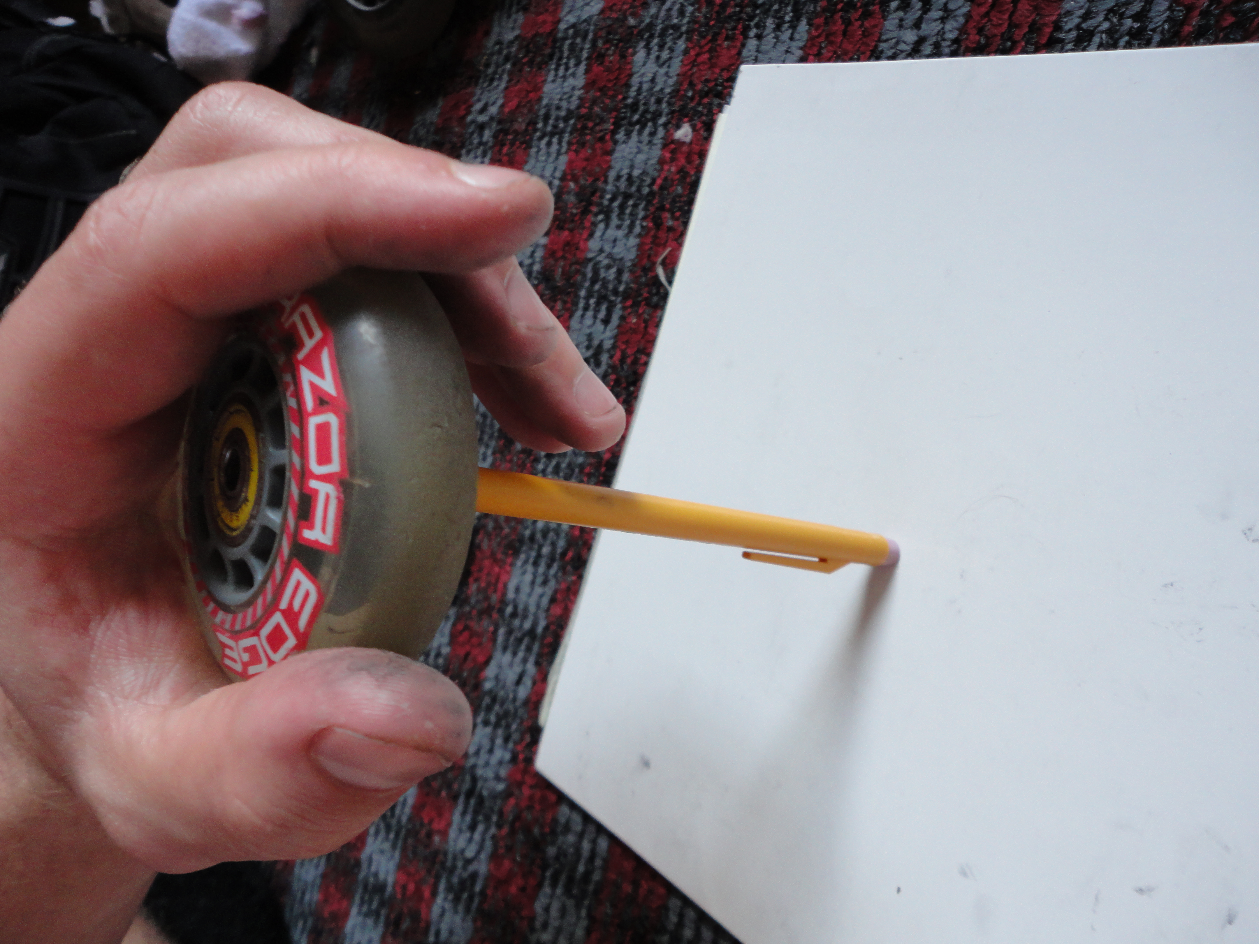 Replace Rollerblade Wheels and Bearings 6 Steps (with Pictures