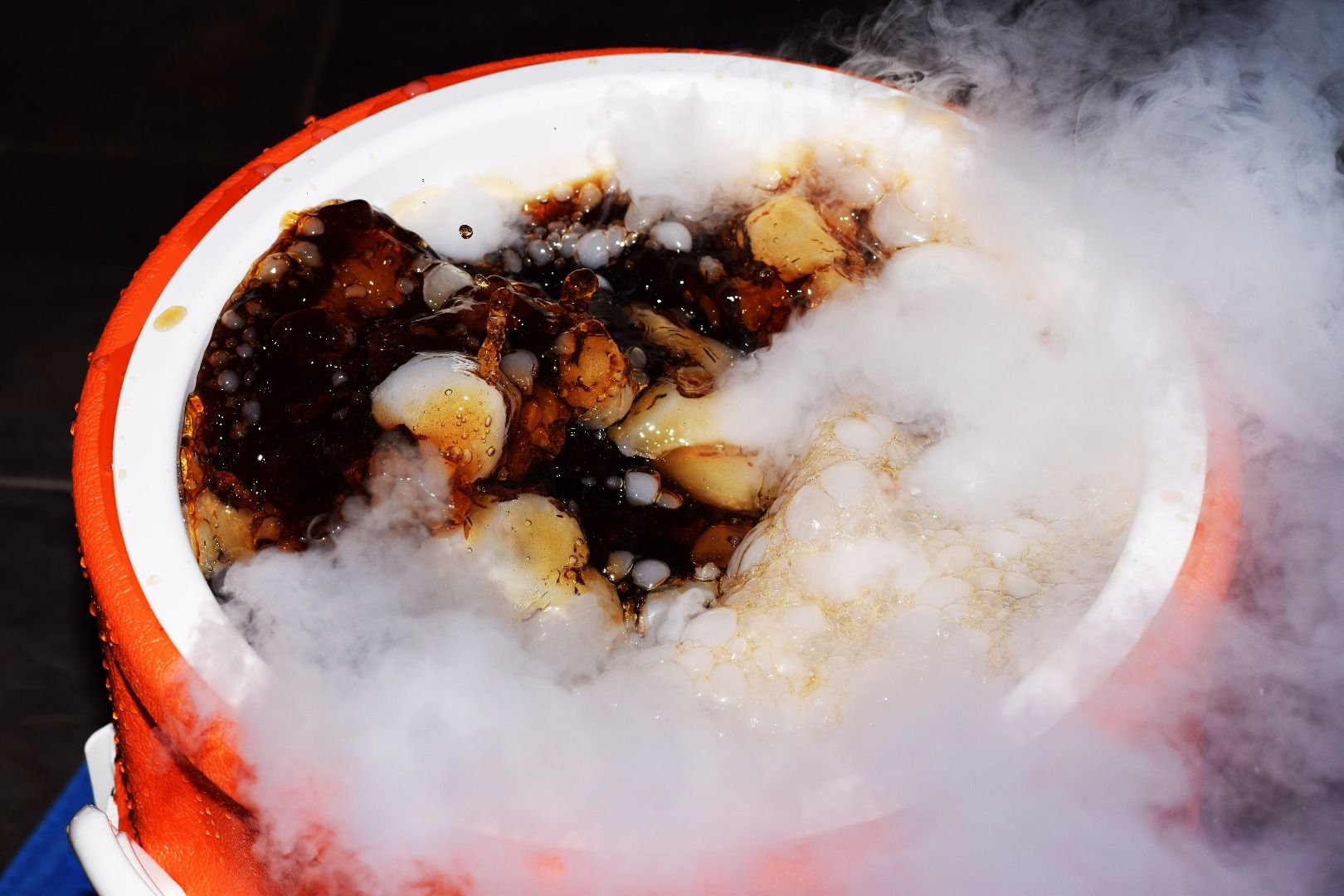 15 Minute Homemade Dry Ice Root Beer 3 Steps (with Pictures