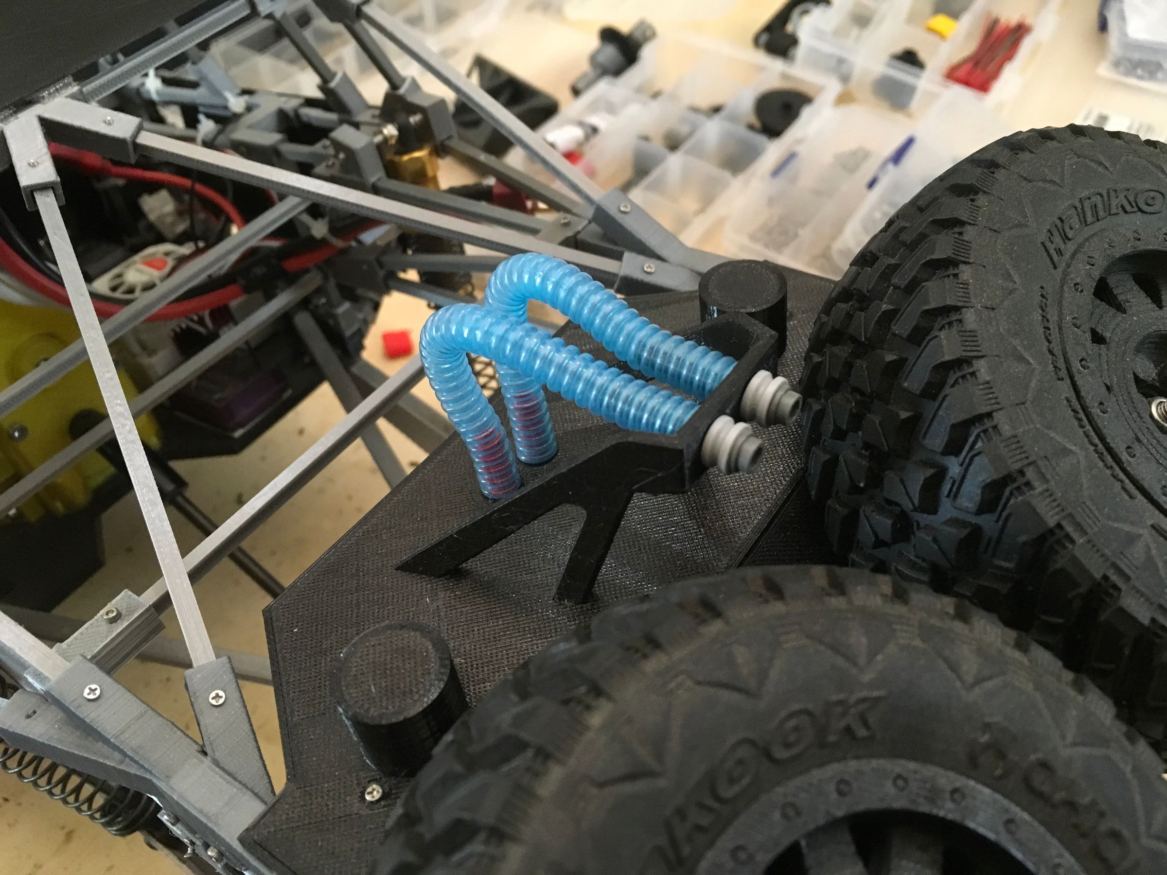 3D Printed 1/10 Remote Controlled Trophy Truck | Scale RC Suspension ...