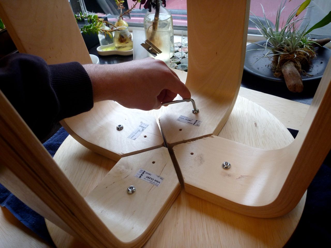 Compass Table : 11 Steps (with Pictures) - Instructables