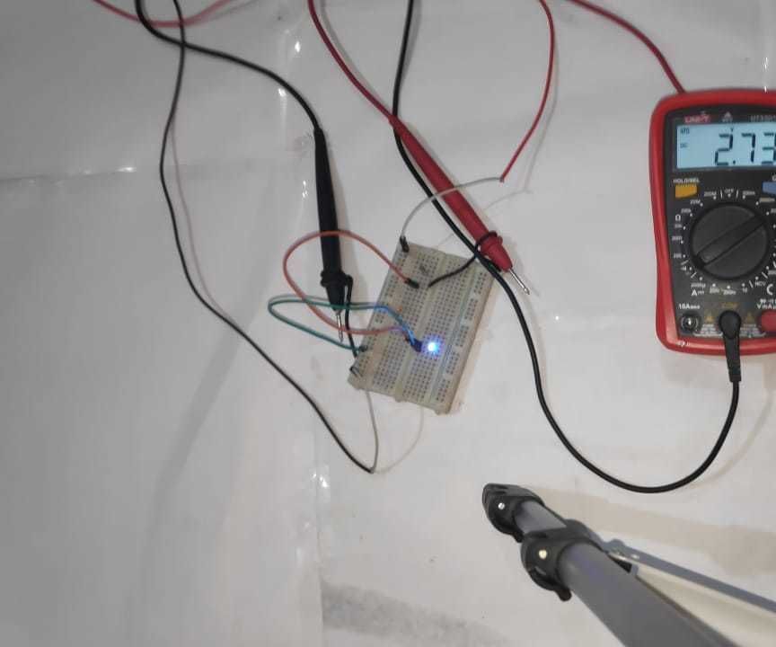 12v to 3v voltage regulator DIY Project DIY Project Image