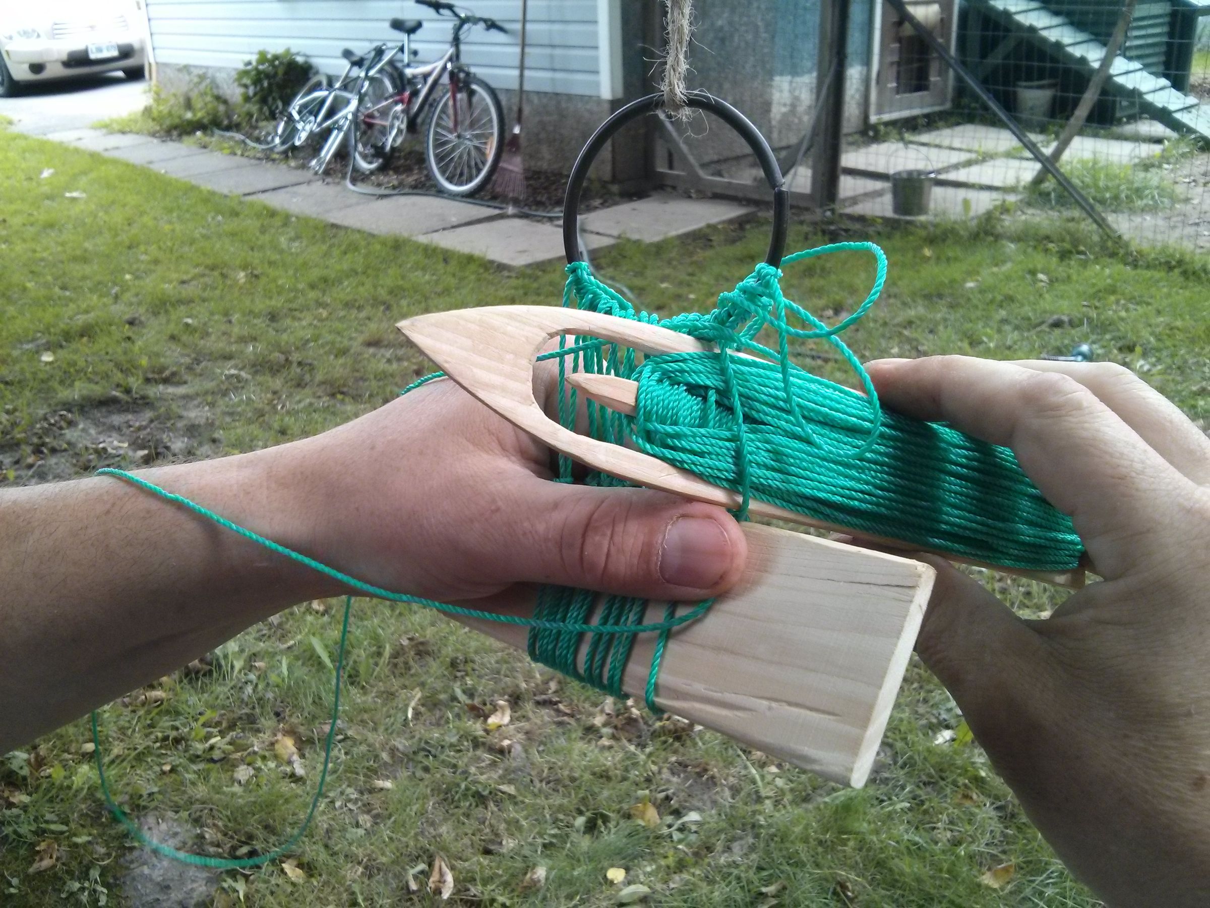 Primitive Net Making From Carving Your Needle to Weaving Your Net 10 Steps (with Pictures