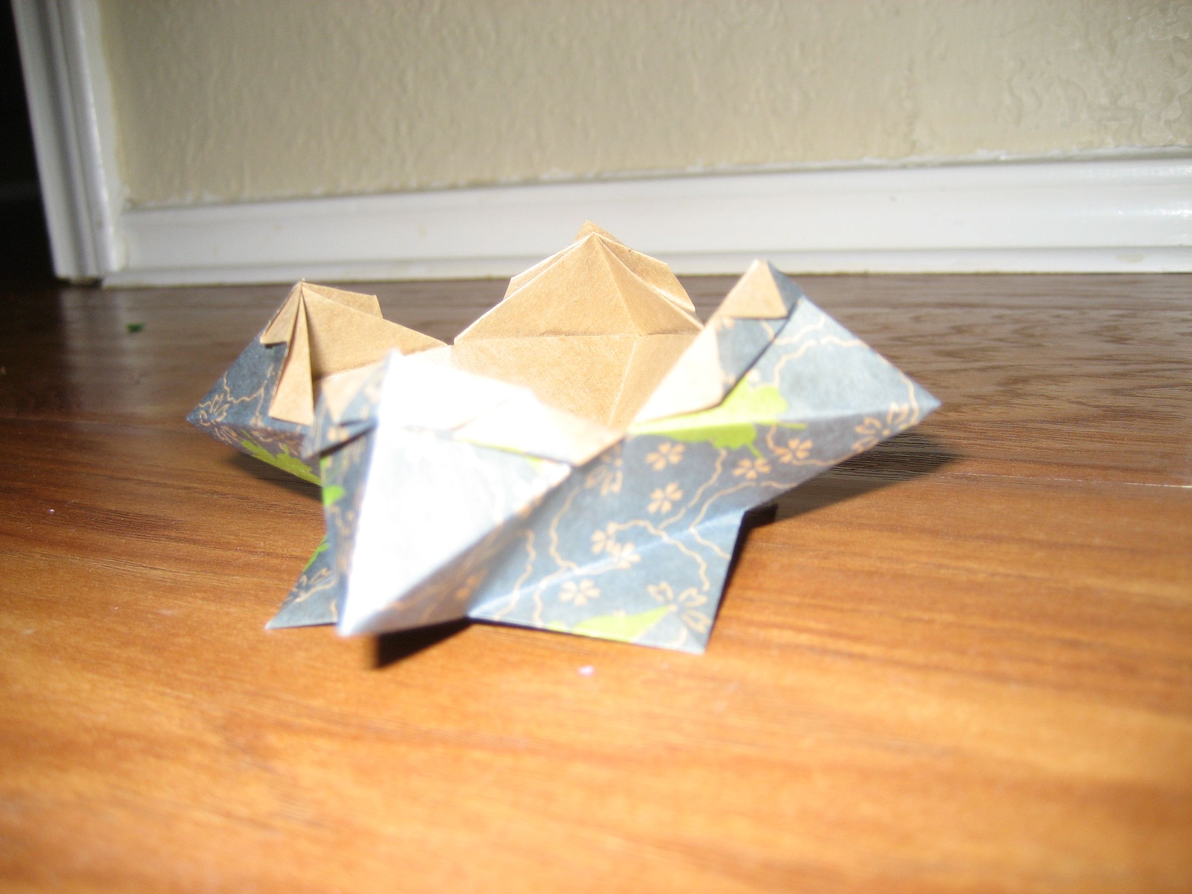 a fancy origami box DIY Project DIY Project Image