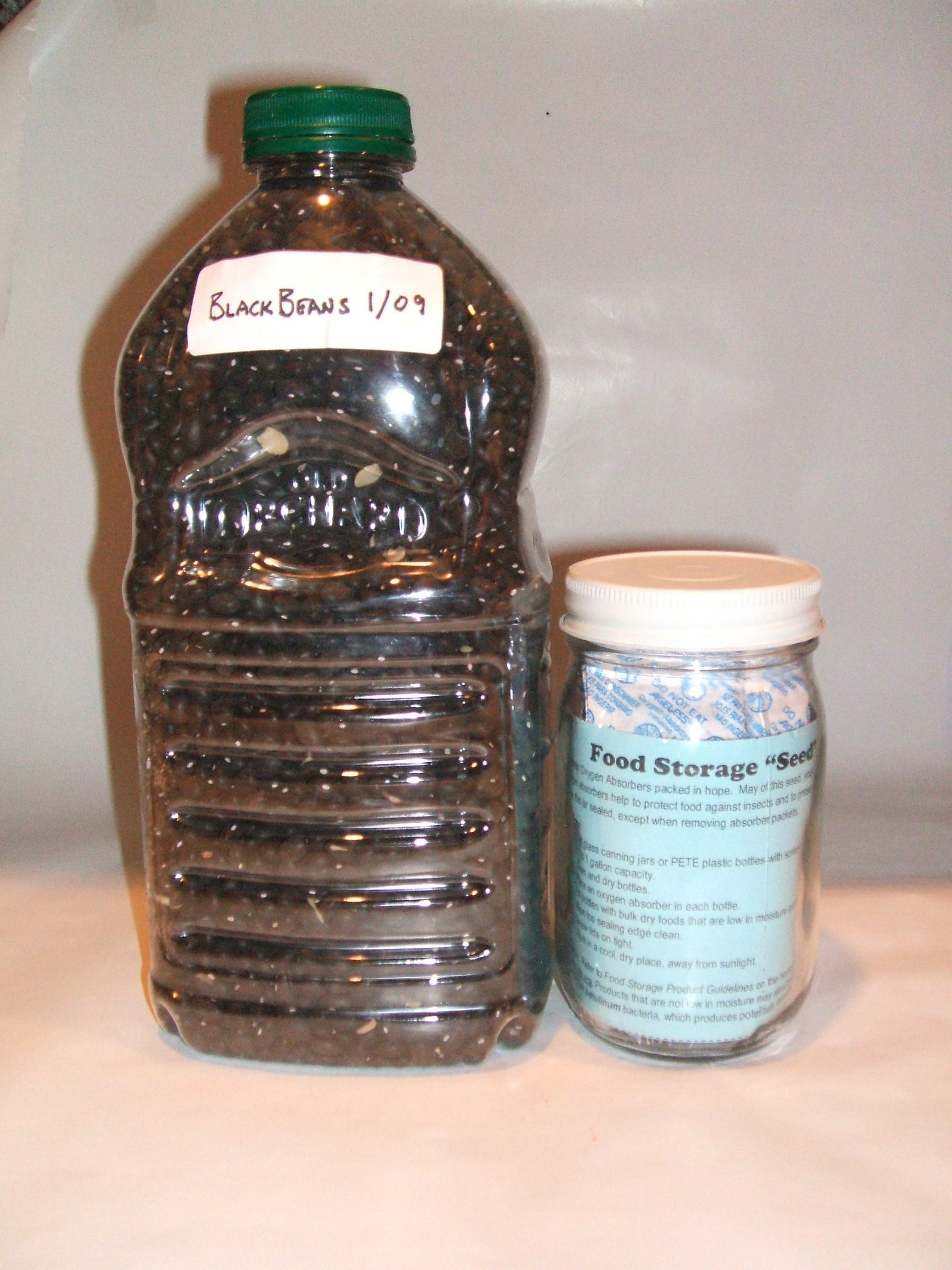 Storing Bulk Dry Foods in PETE Bottles Using Oxygen Absorbers 7 Steps