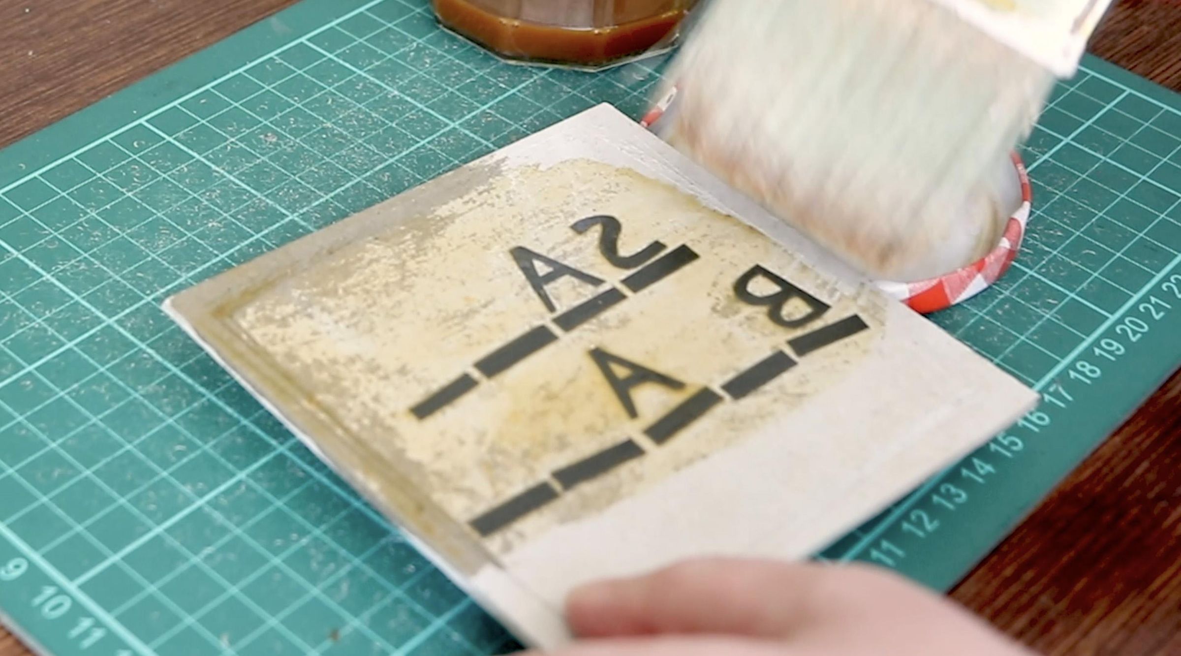 Sandpaper and Cardboard Collagraph Print 9 Steps (with Pictures