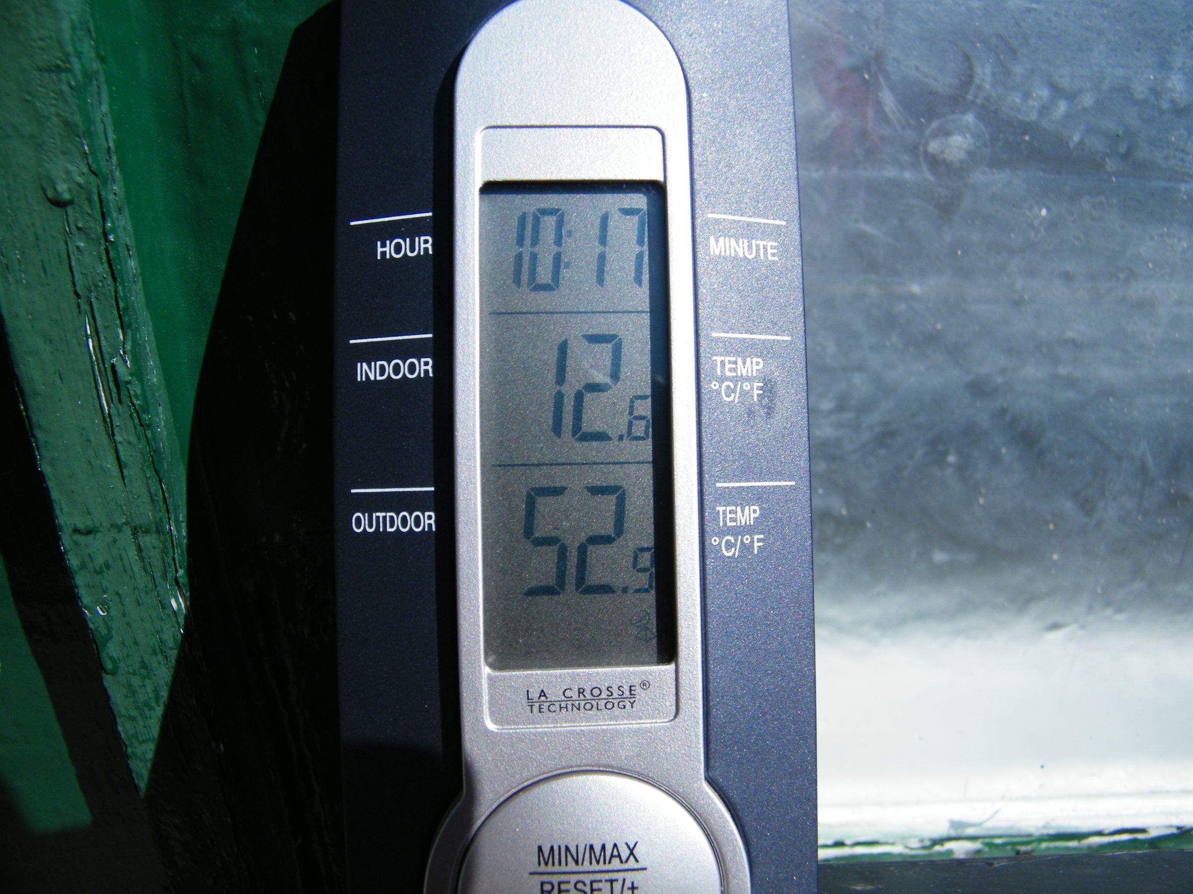 Almost Free Solar Hot Air Collector 7 Steps (with Pictures