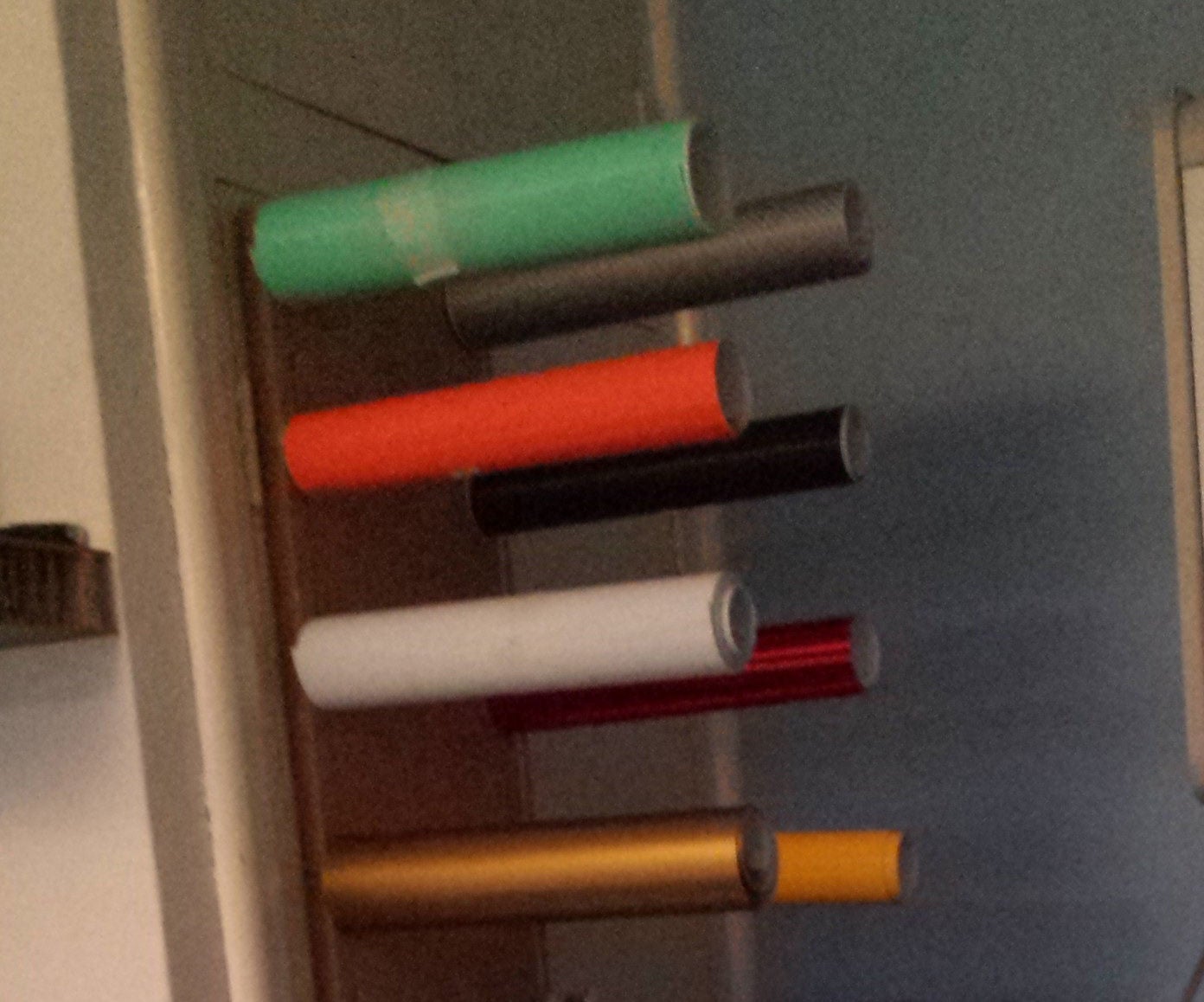 Simple Vinyl Roll Holder 6 Steps Instructables