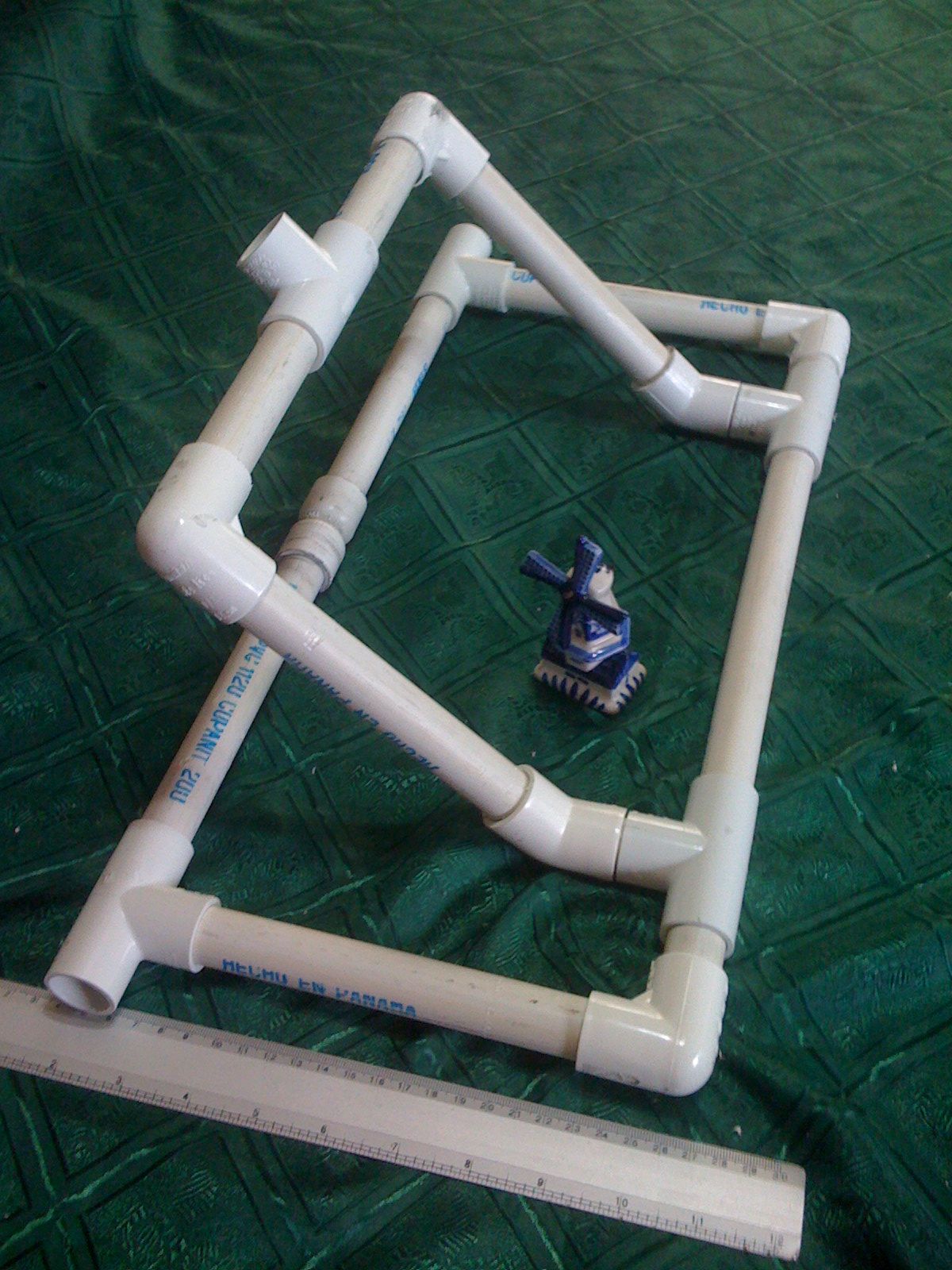 Laptop STAND PVC Table 12 Steps Instructables