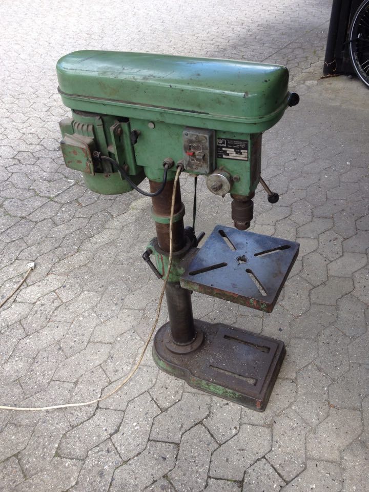 Assembling an Old Drill Press 
