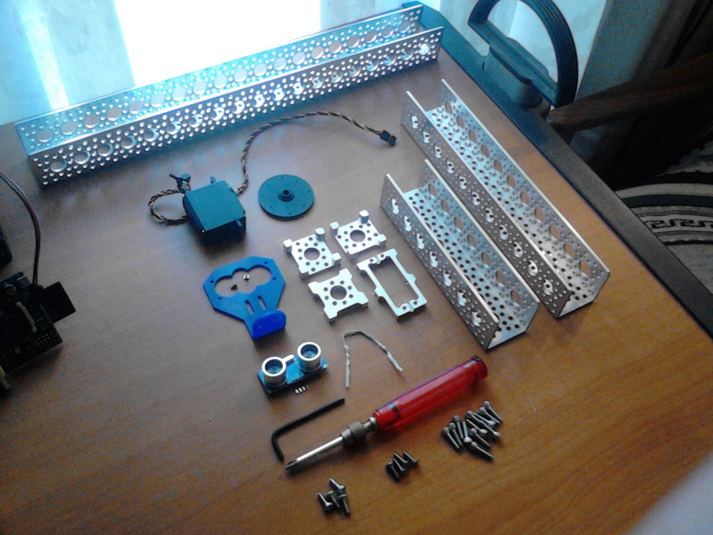 Automatic Touchfree Toilet Paper Dispenser. 8 Steps (with Pictures