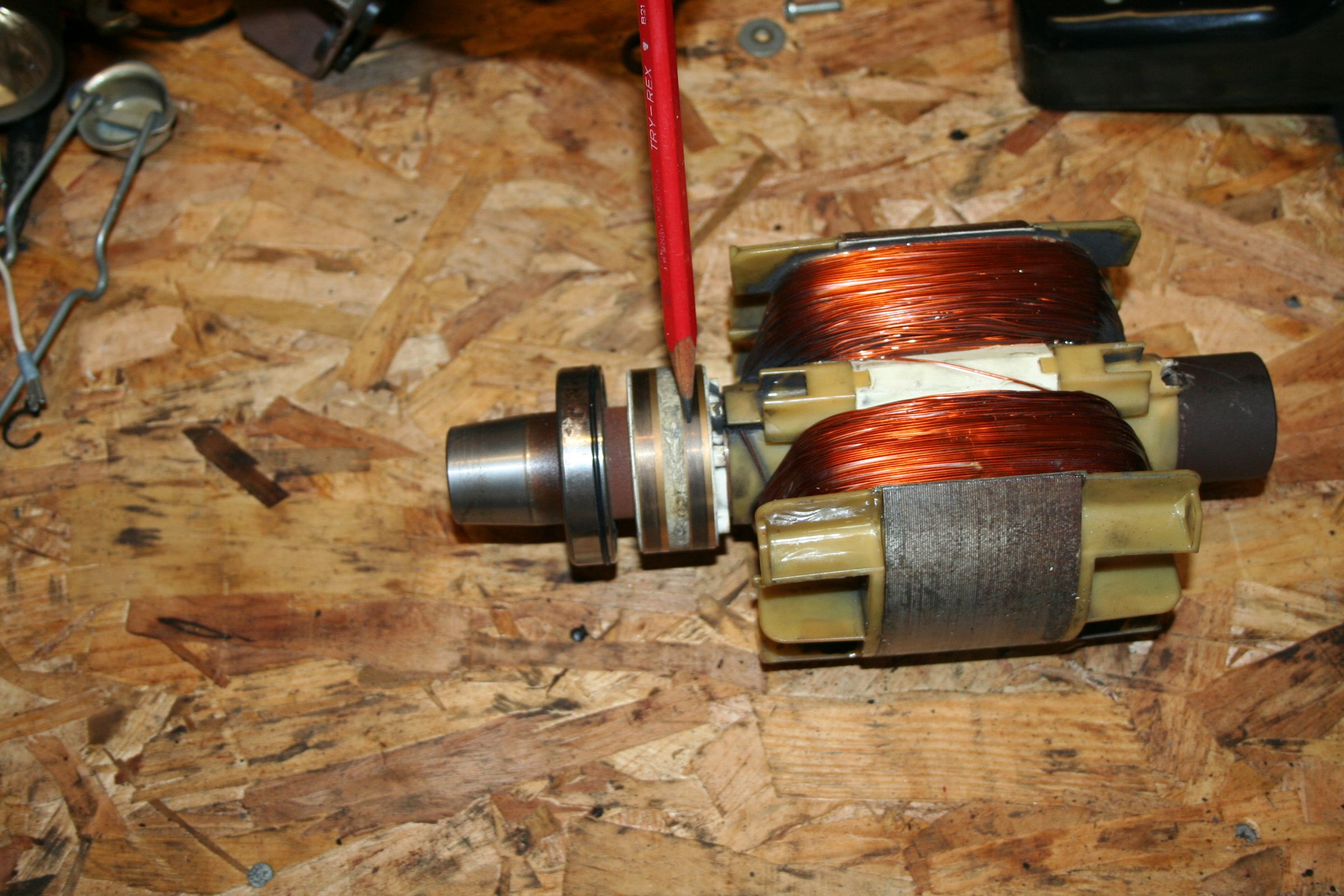 Onan Ky Generator Brush and Slipring Familiarzation 4 Steps