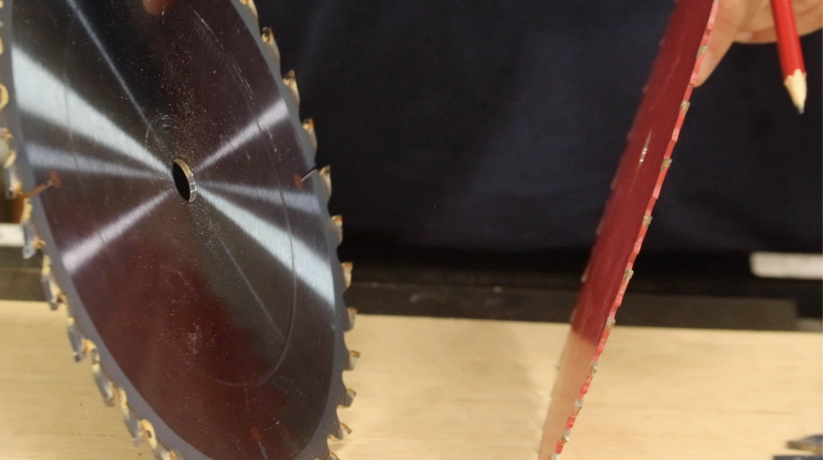Choosing the Right Table Saw Blade Beginner Woodworking 6 Steps