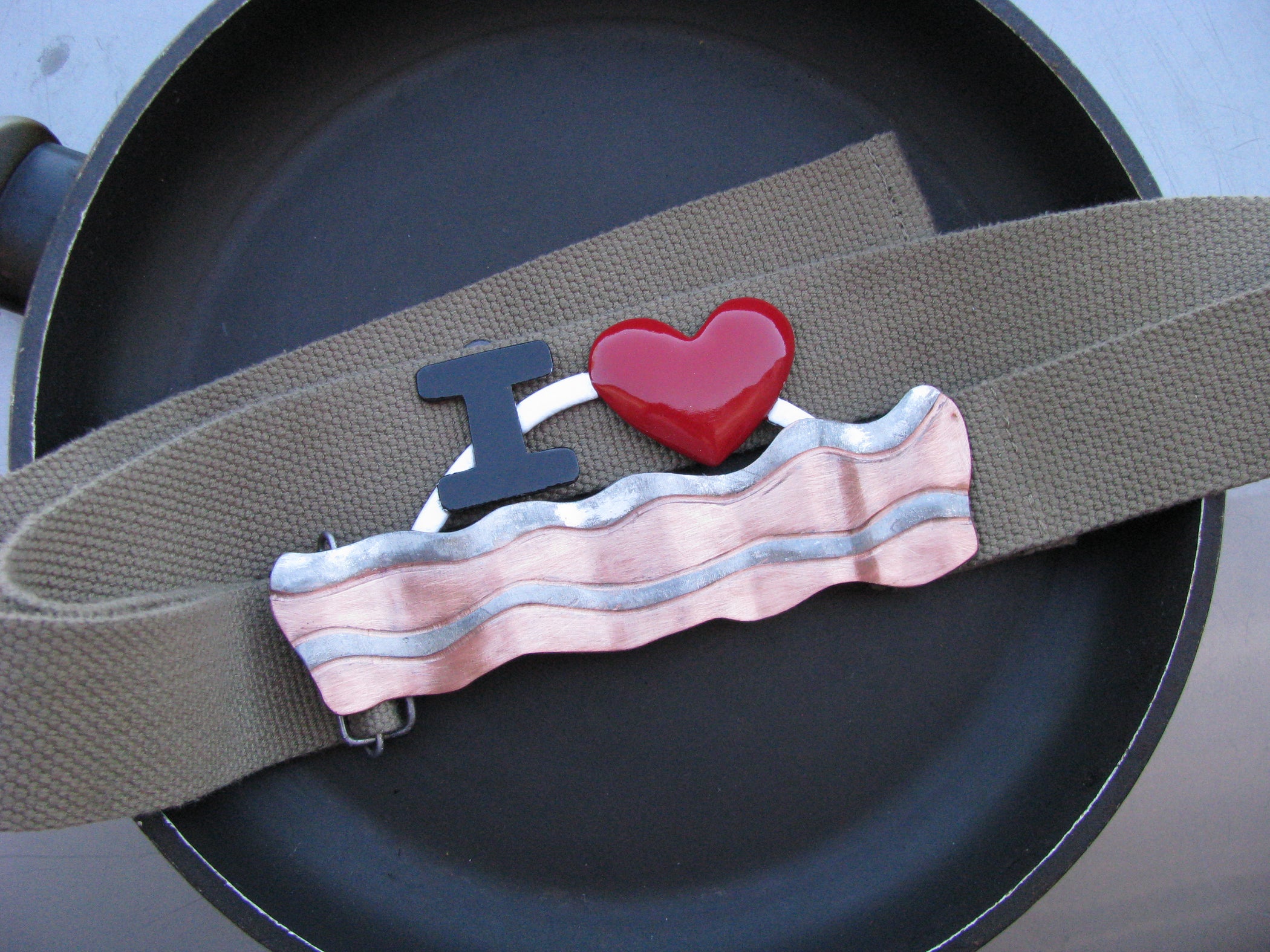 I Heart Bacon Buckle. From Scratch 10 Steps (with Pictures