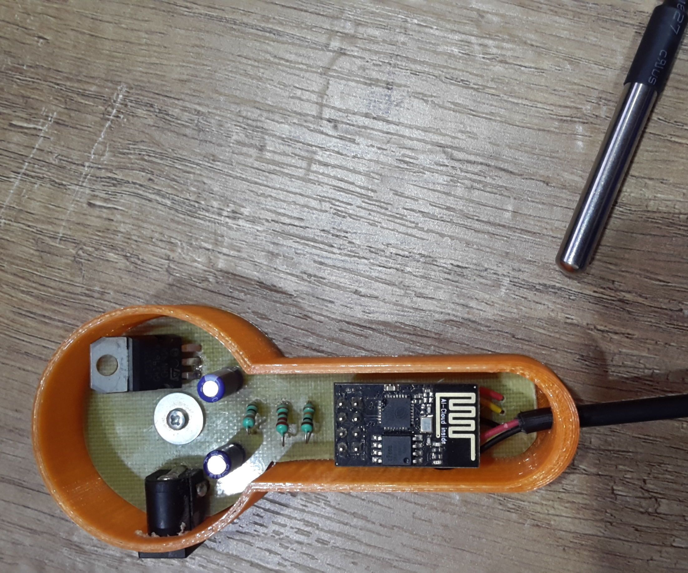 smart temperature sensor DIY Project to Discover - FindingDIY