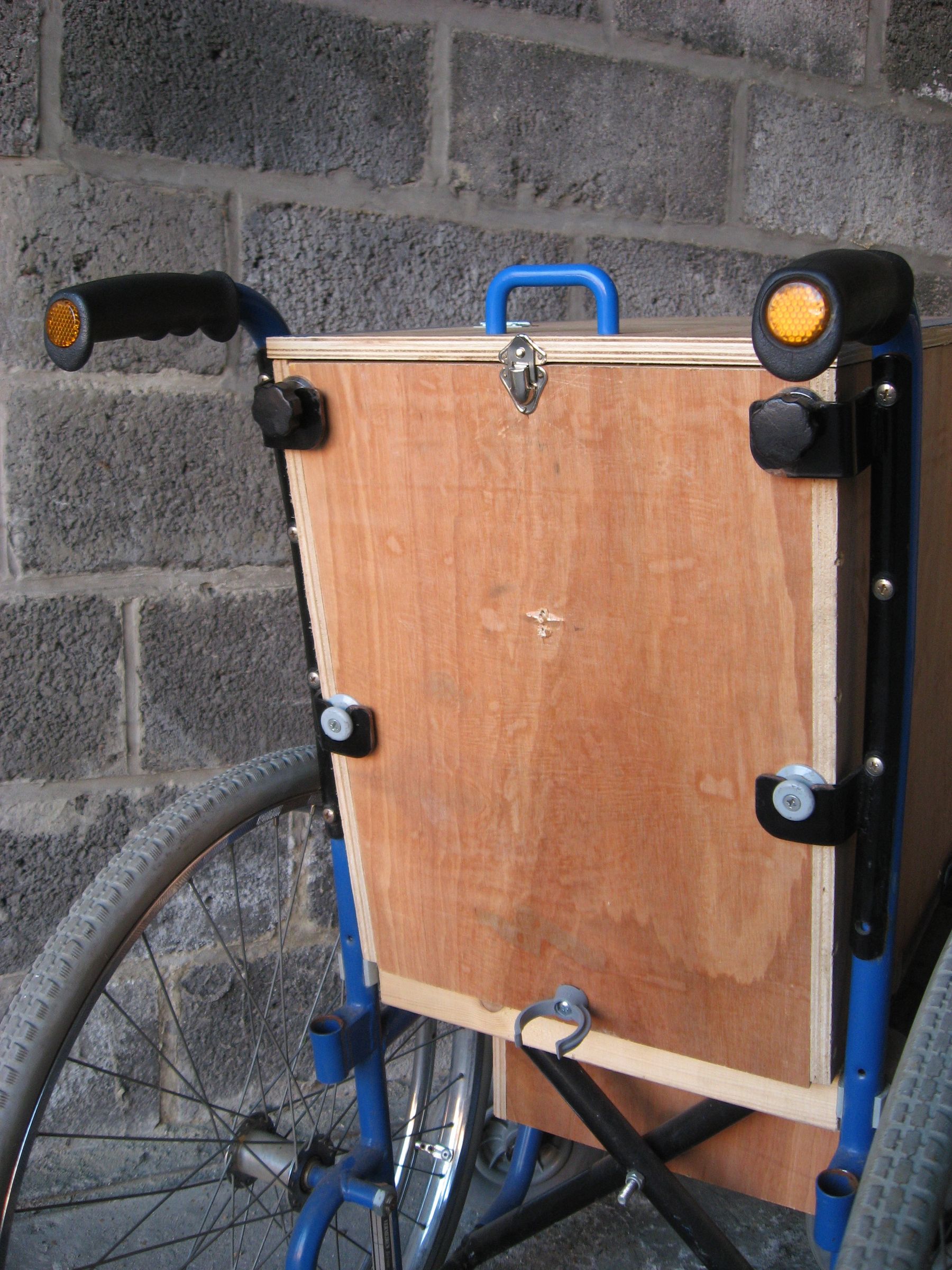 Wheelchair Workstation 8 Steps (with Pictures) Instructables