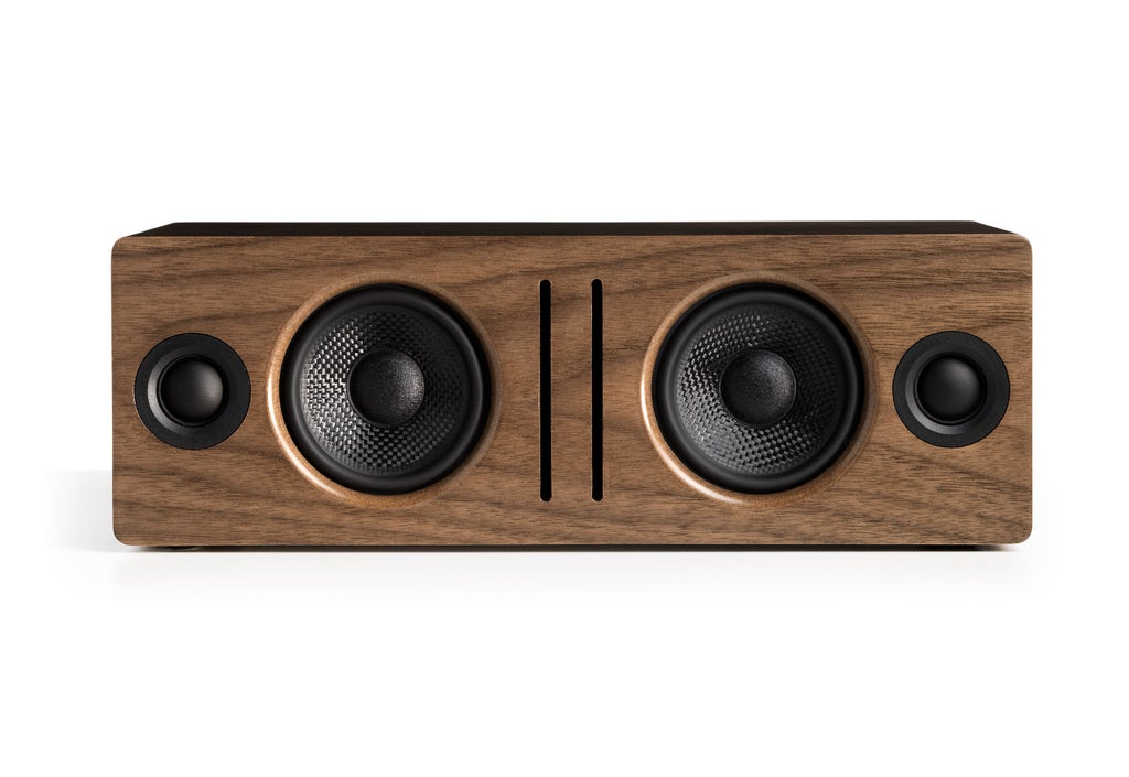 Wooden Bluetooth Speaker : 6 Steps (with Pictures) - Instructables