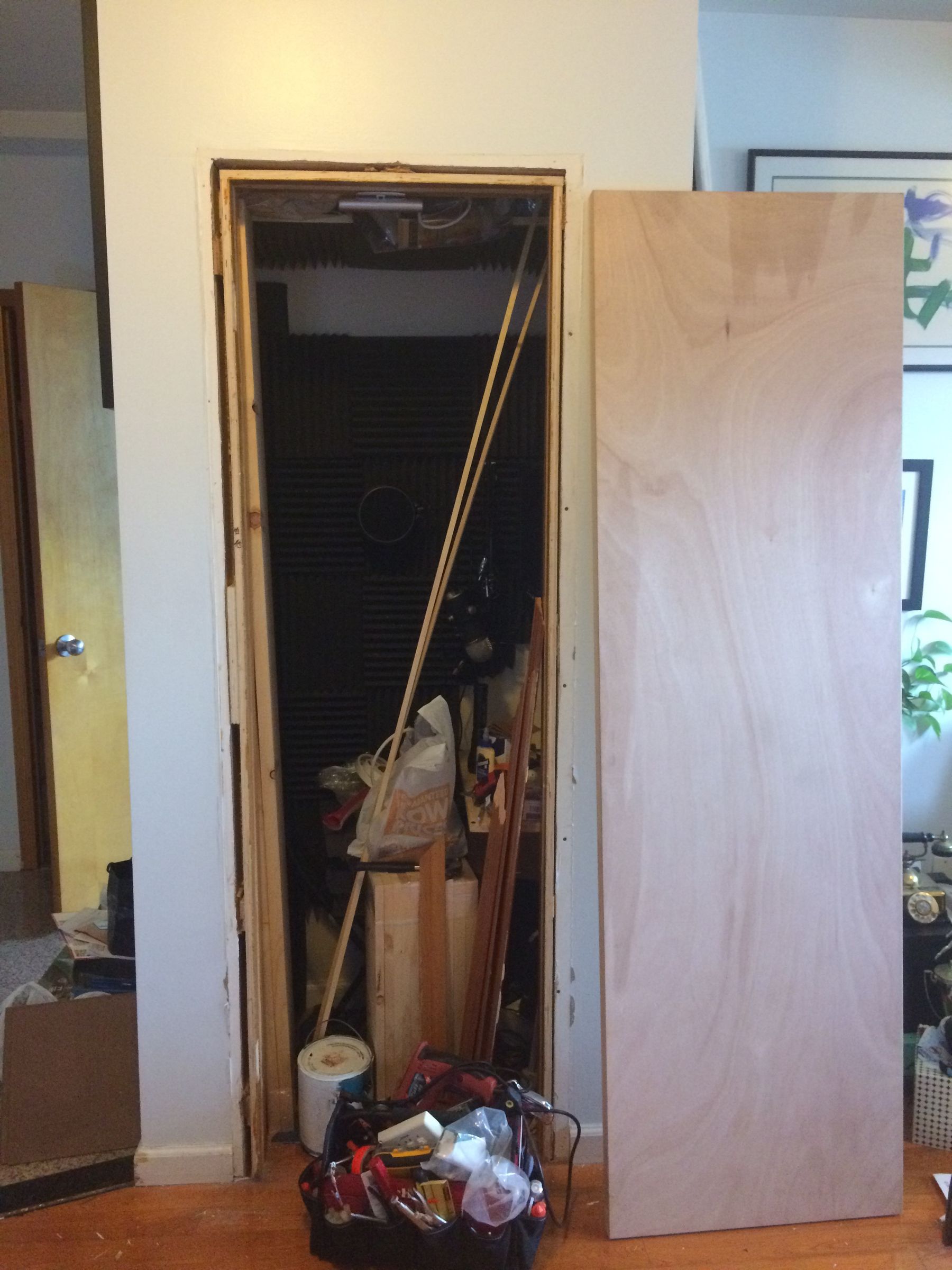 Super SIMPLE Secret Bookshelf Door & Book Unlock Mechanism 9 Steps
