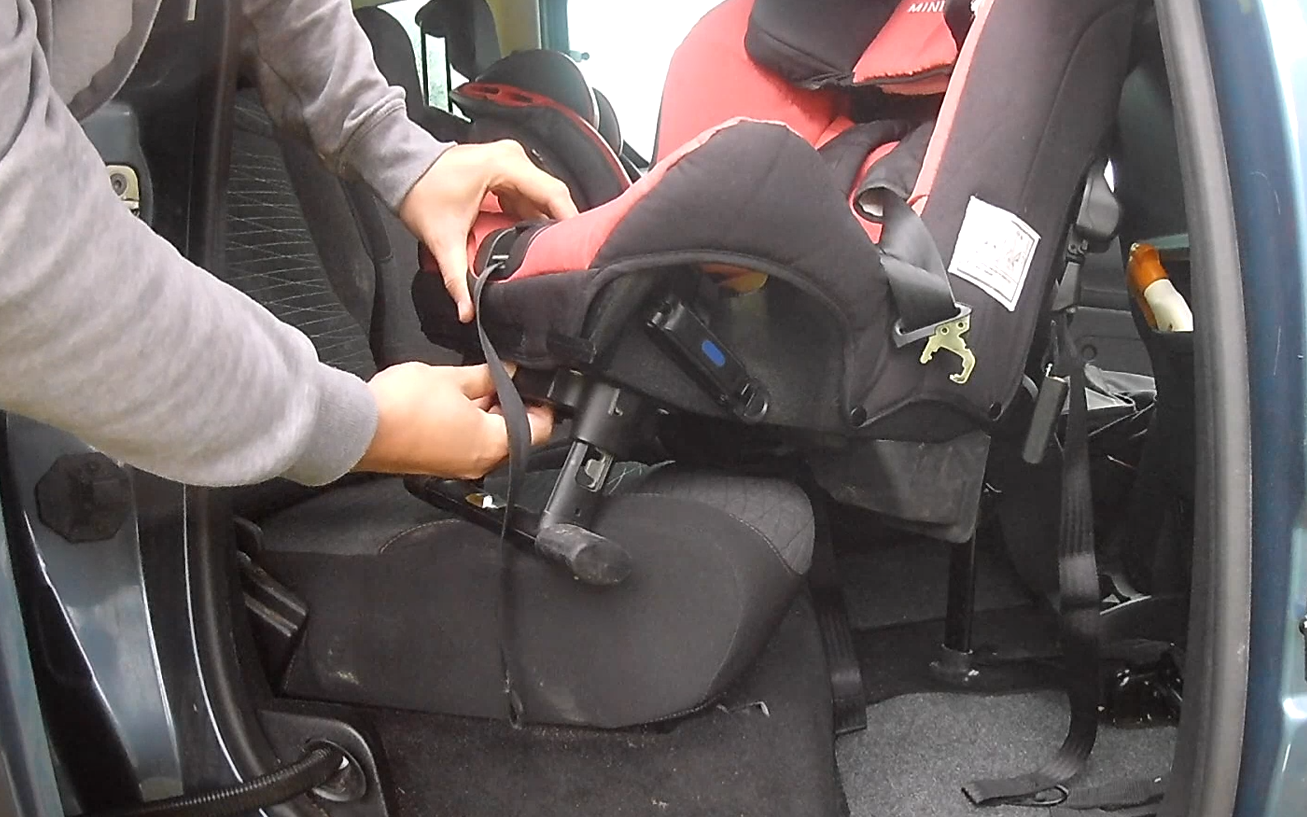 axkid minikid fitting