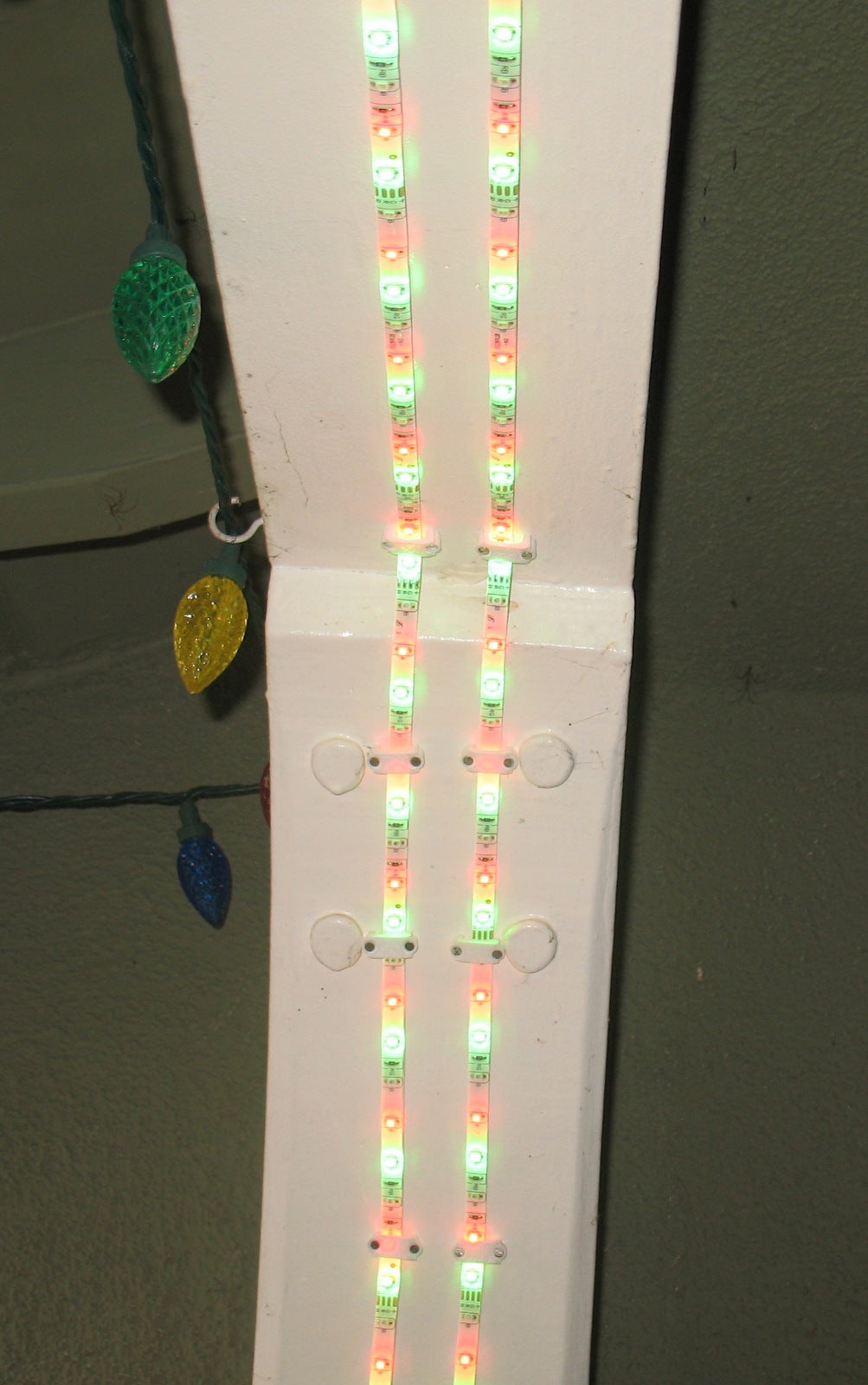 Arduino Controlled LED Strip Holiday Lighting : 3 Steps - Instructables