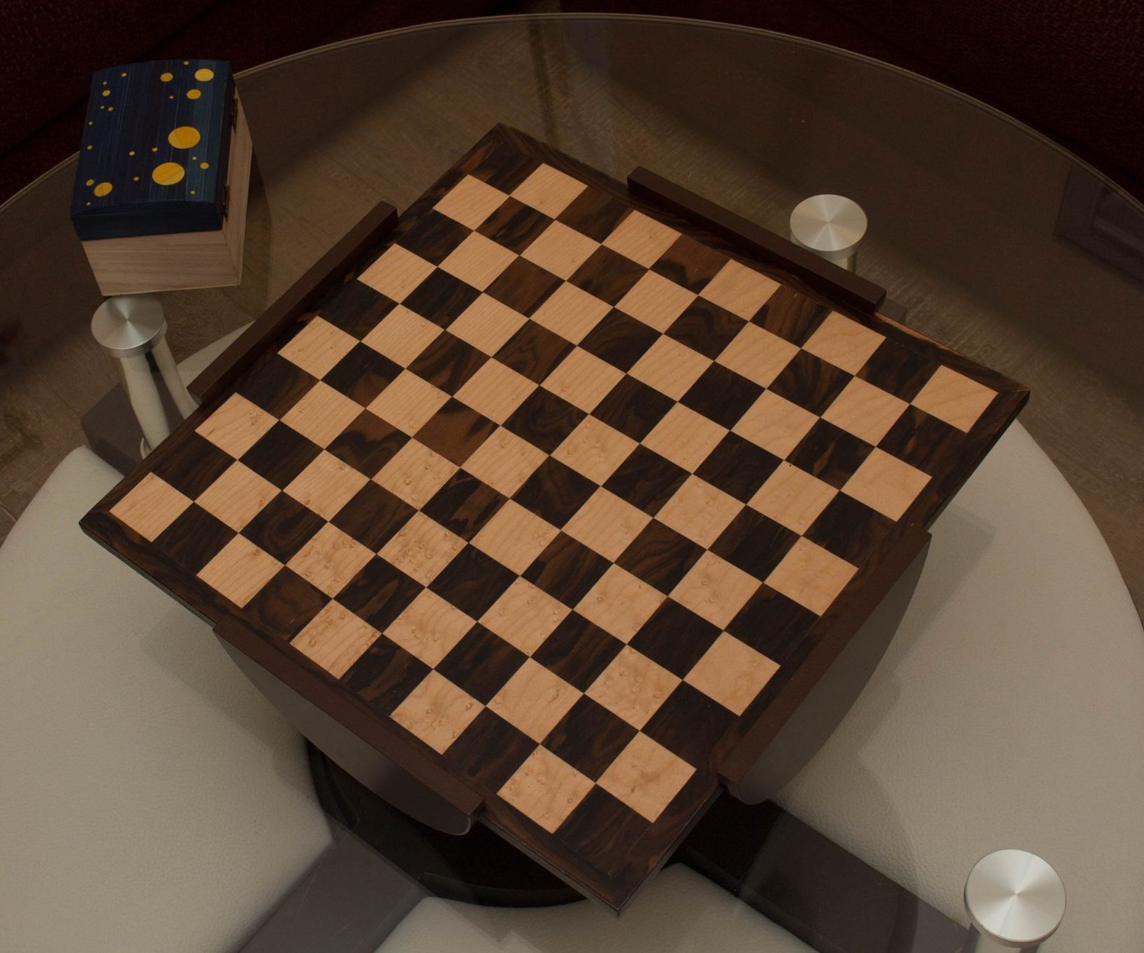 DIY guide for Checkers / Chess Board with step-by-step instructions