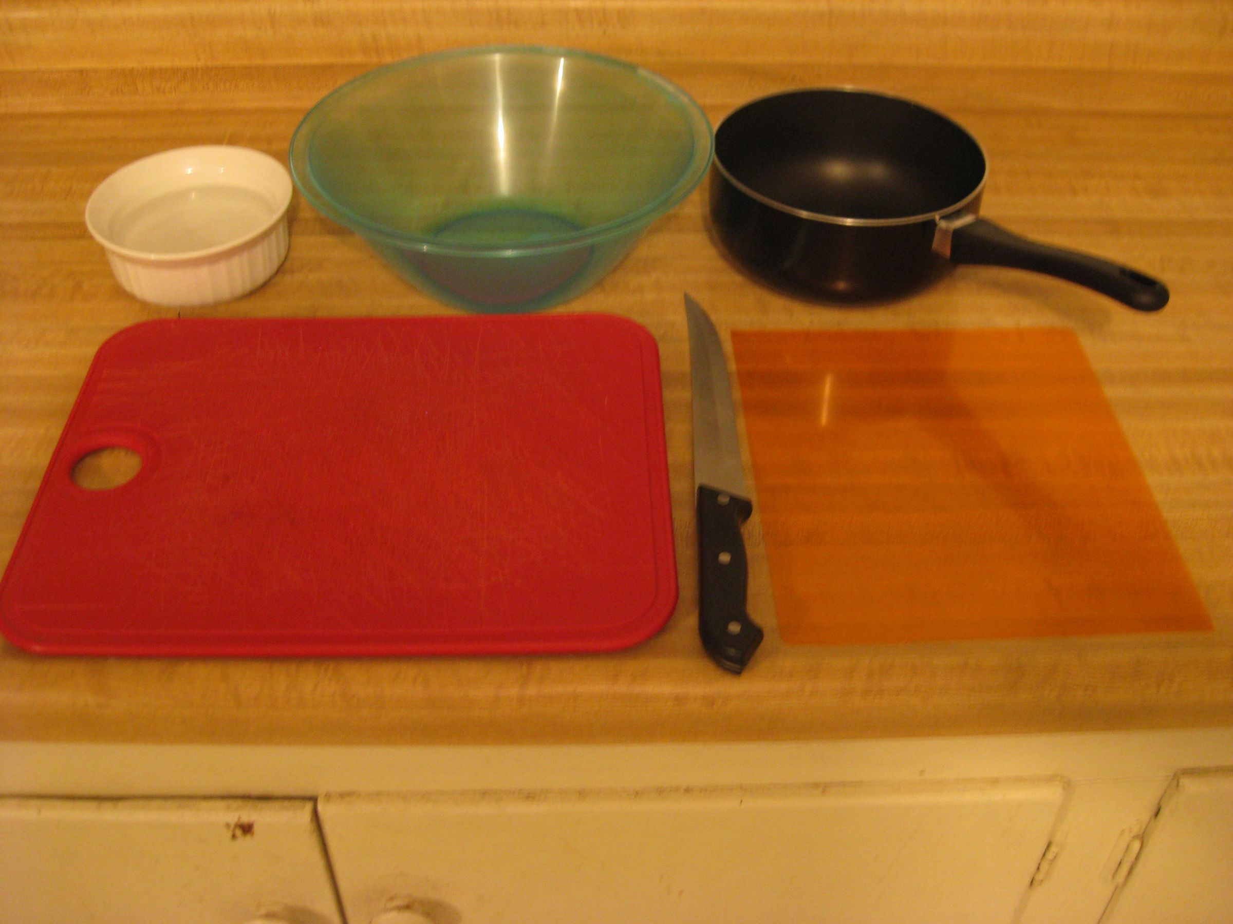 Vegetarian Sushi for Beginners: How to Create a Basic Sushi Roll : 7