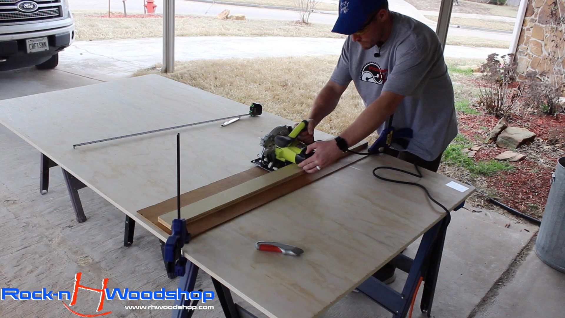 Ultimate Crosscut Sled With Dust Collection 26 Steps (with Pictures