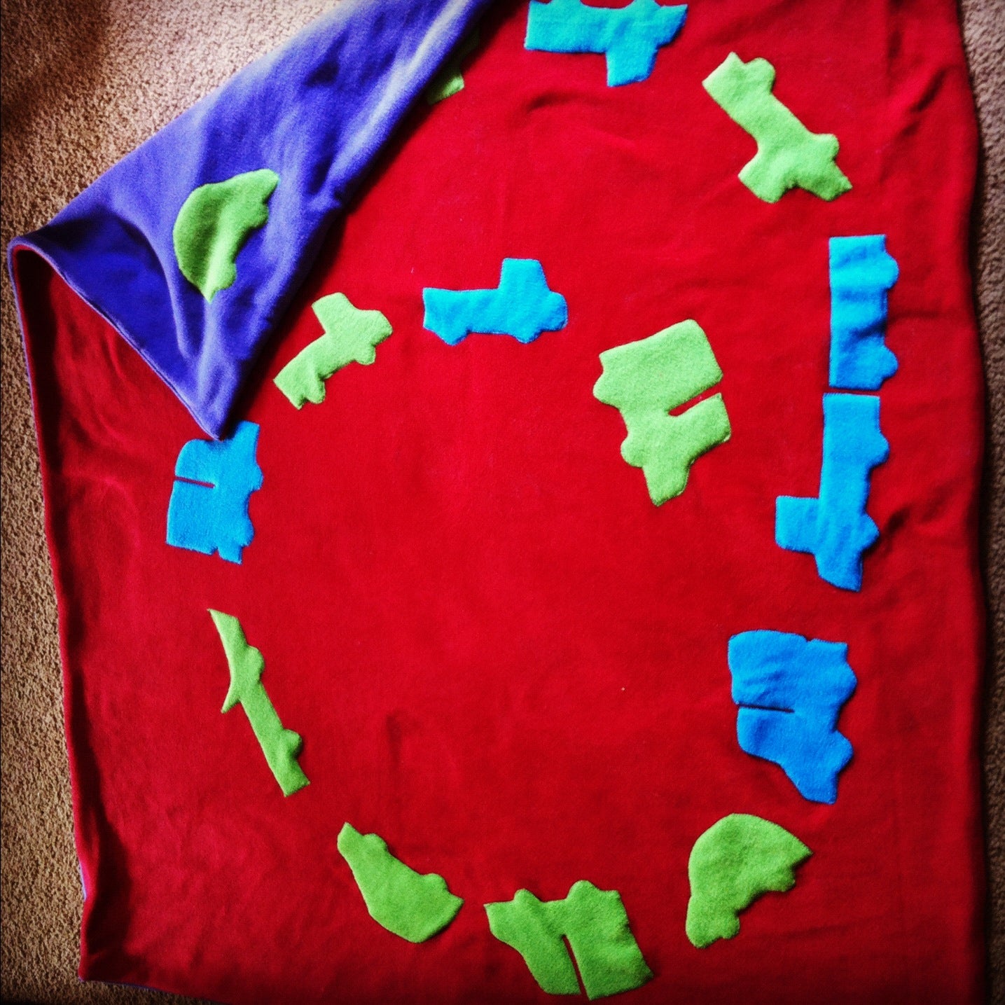 Toddler Fleece Blanket With Cars' Pattern 4 Steps (with Pictures