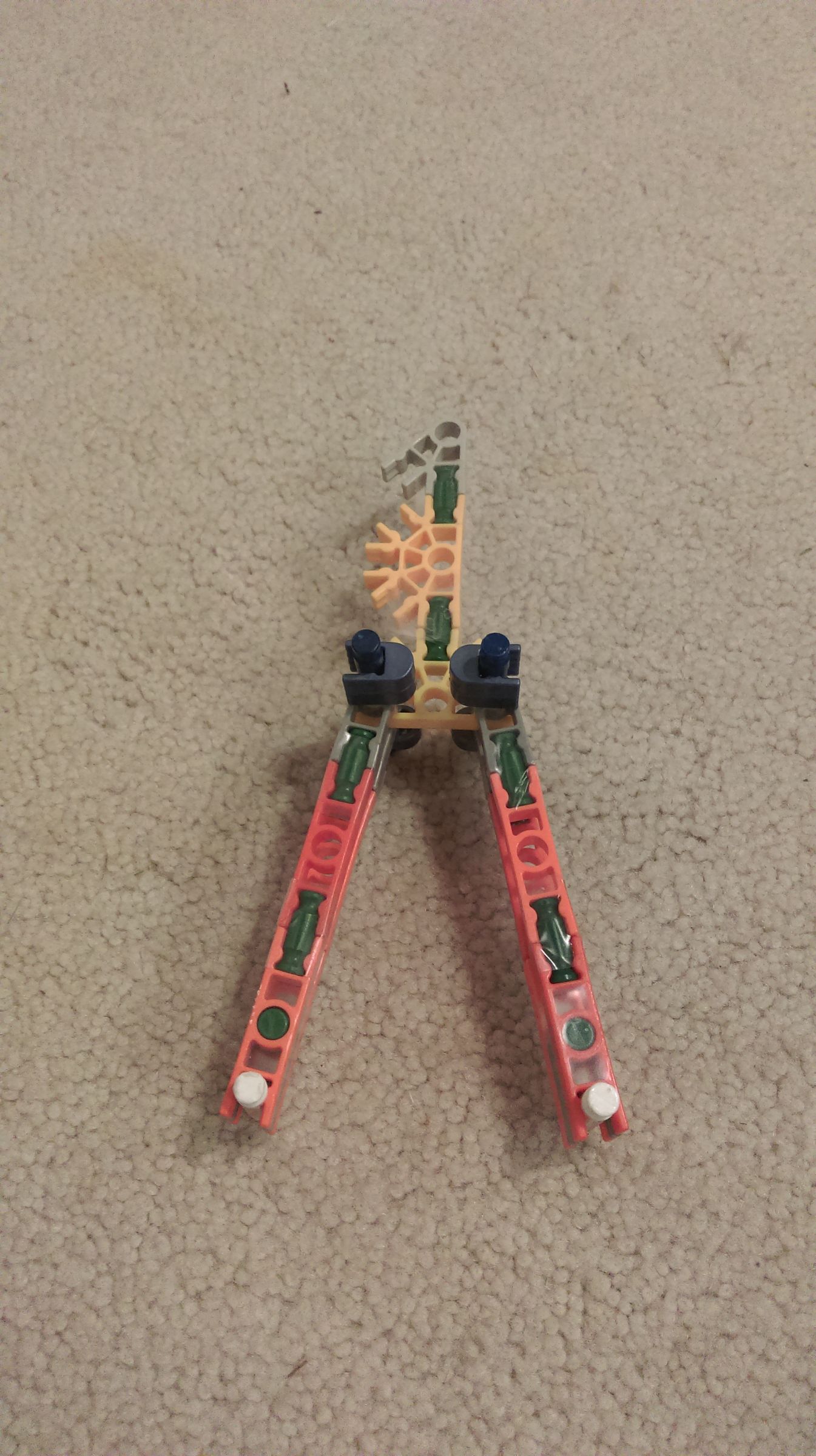 Knex Balisong (Butterfly Knife) 3 Steps Instructables