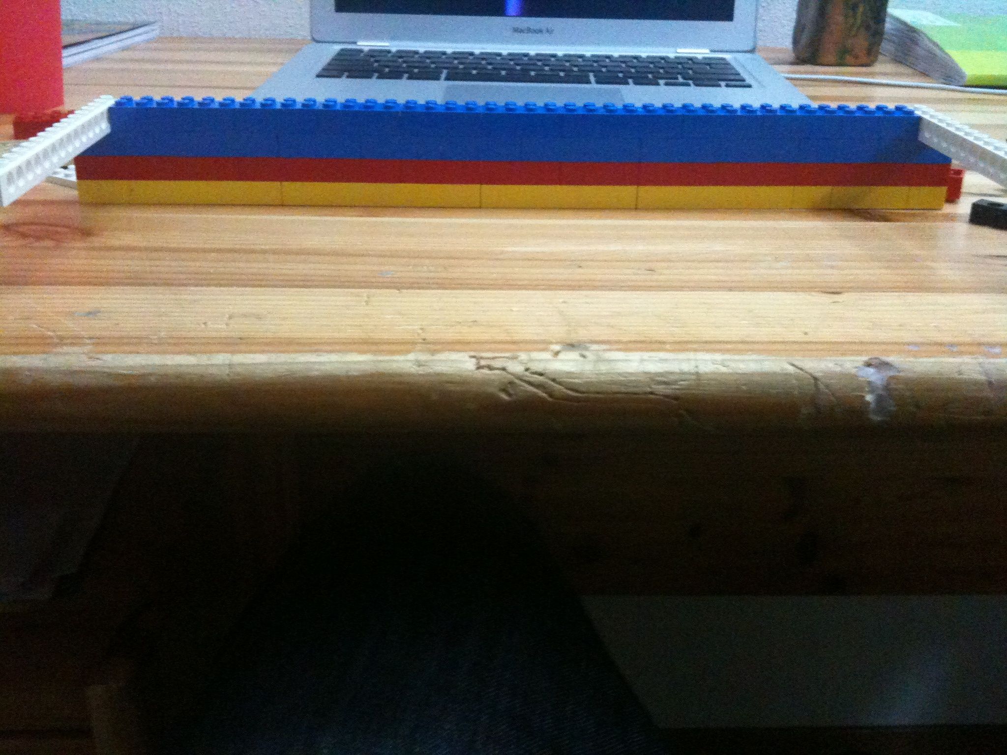Quick Lego Laptop Stand 3 Steps Instructables