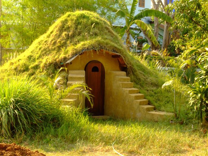 How to Build an Earthbag Dome