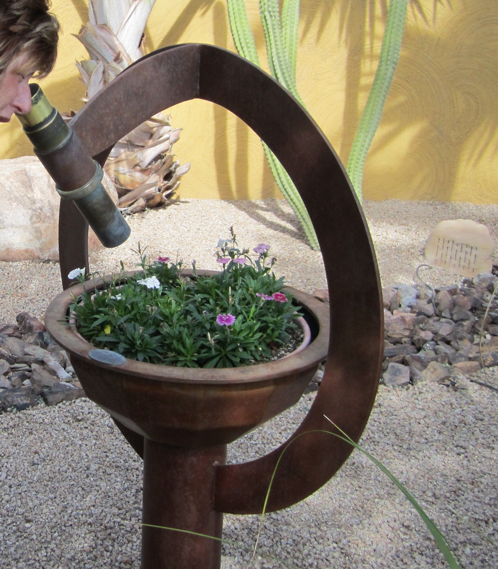 Garden Kaleidoscope 4 Steps Instructables