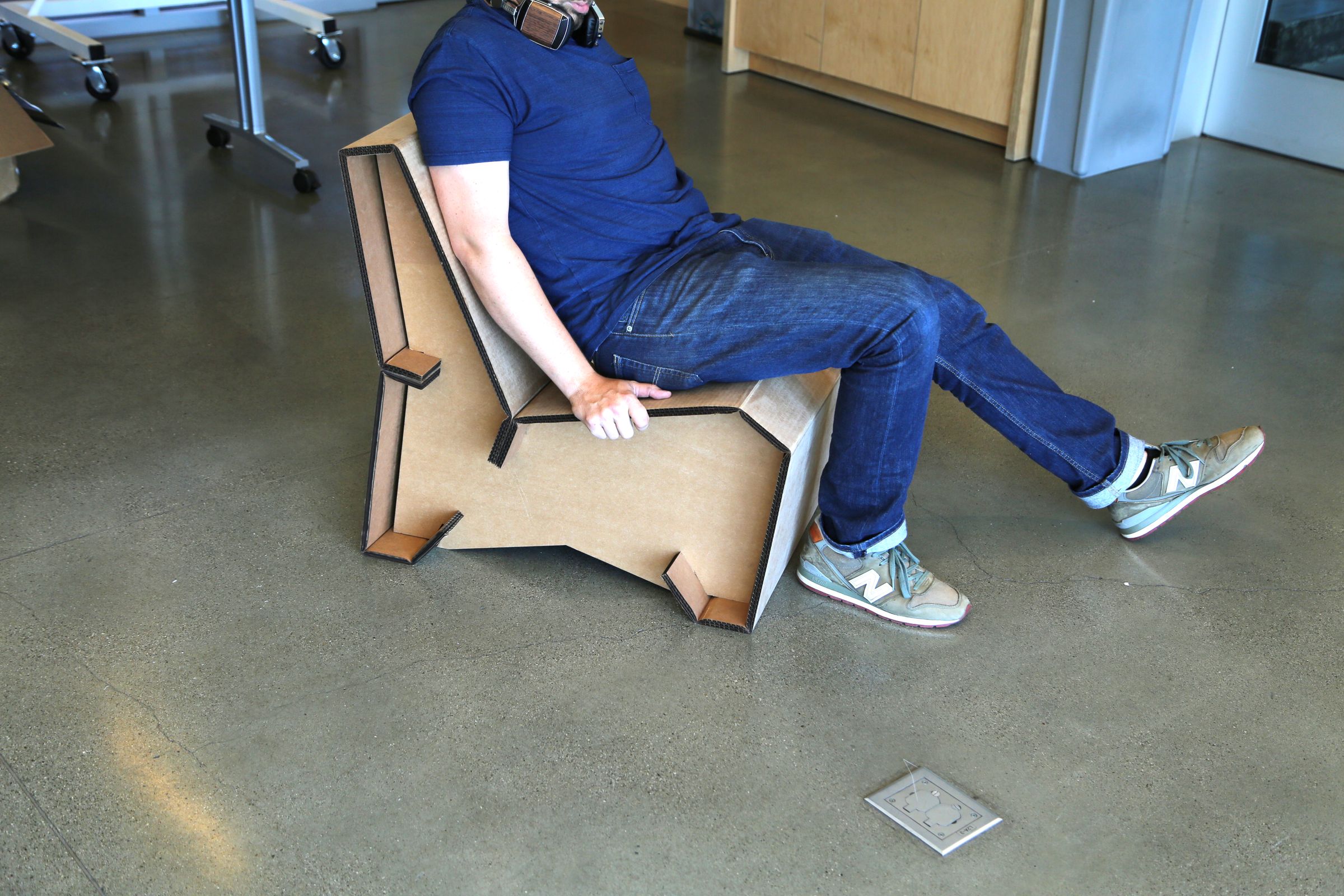 5 Piece Cardboard Lounge Chair : 6 Steps (with Pictures) - Instructables