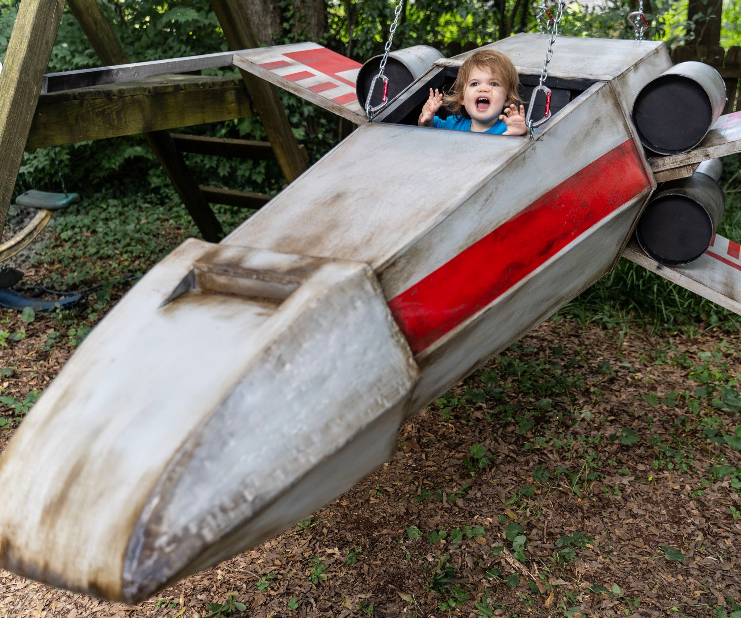 DIY guide for X-Wing Play-set Swing with step-by-step instructions