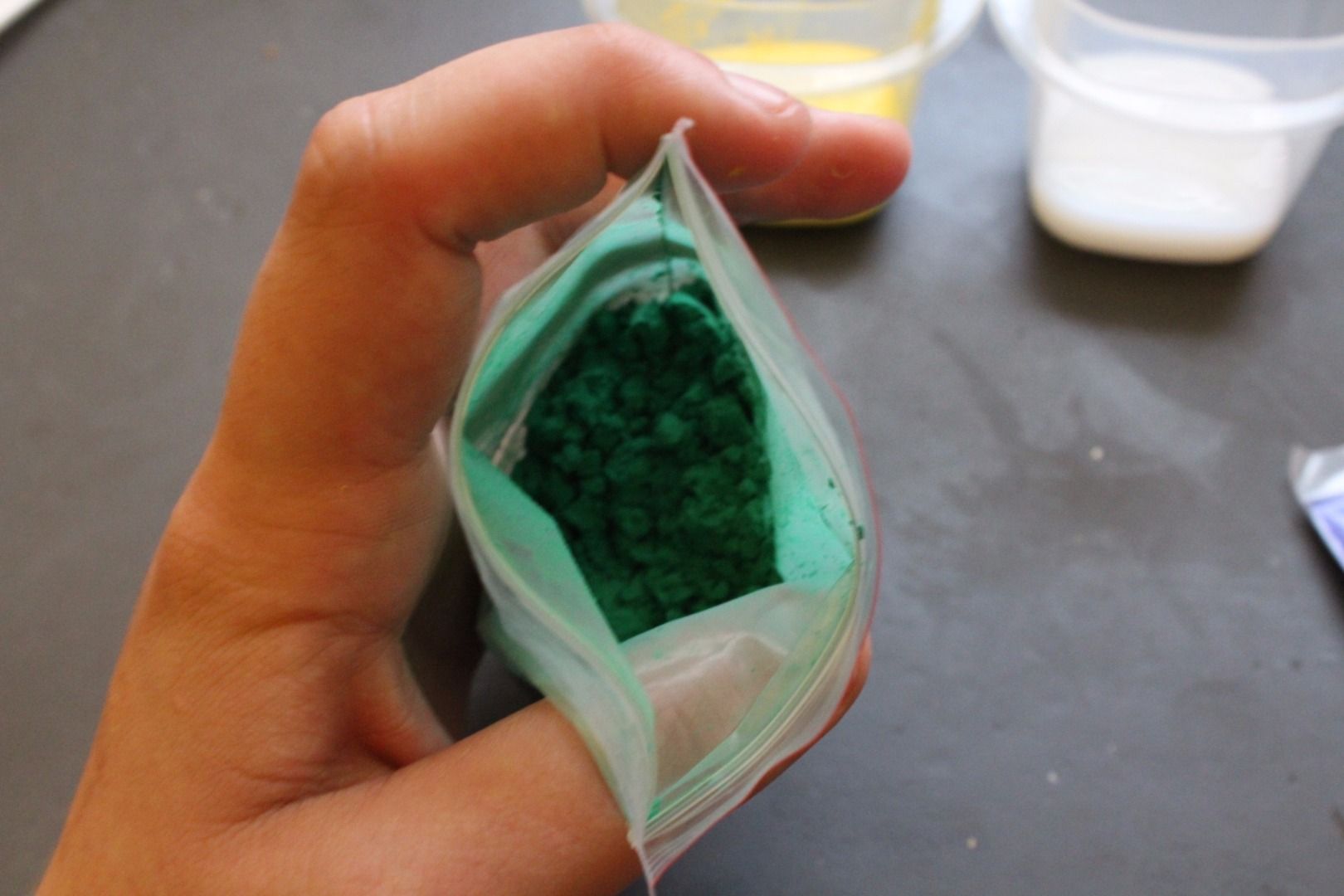 Make Your Own Thermocolor (ColorChange) Paint! 4 Steps (with