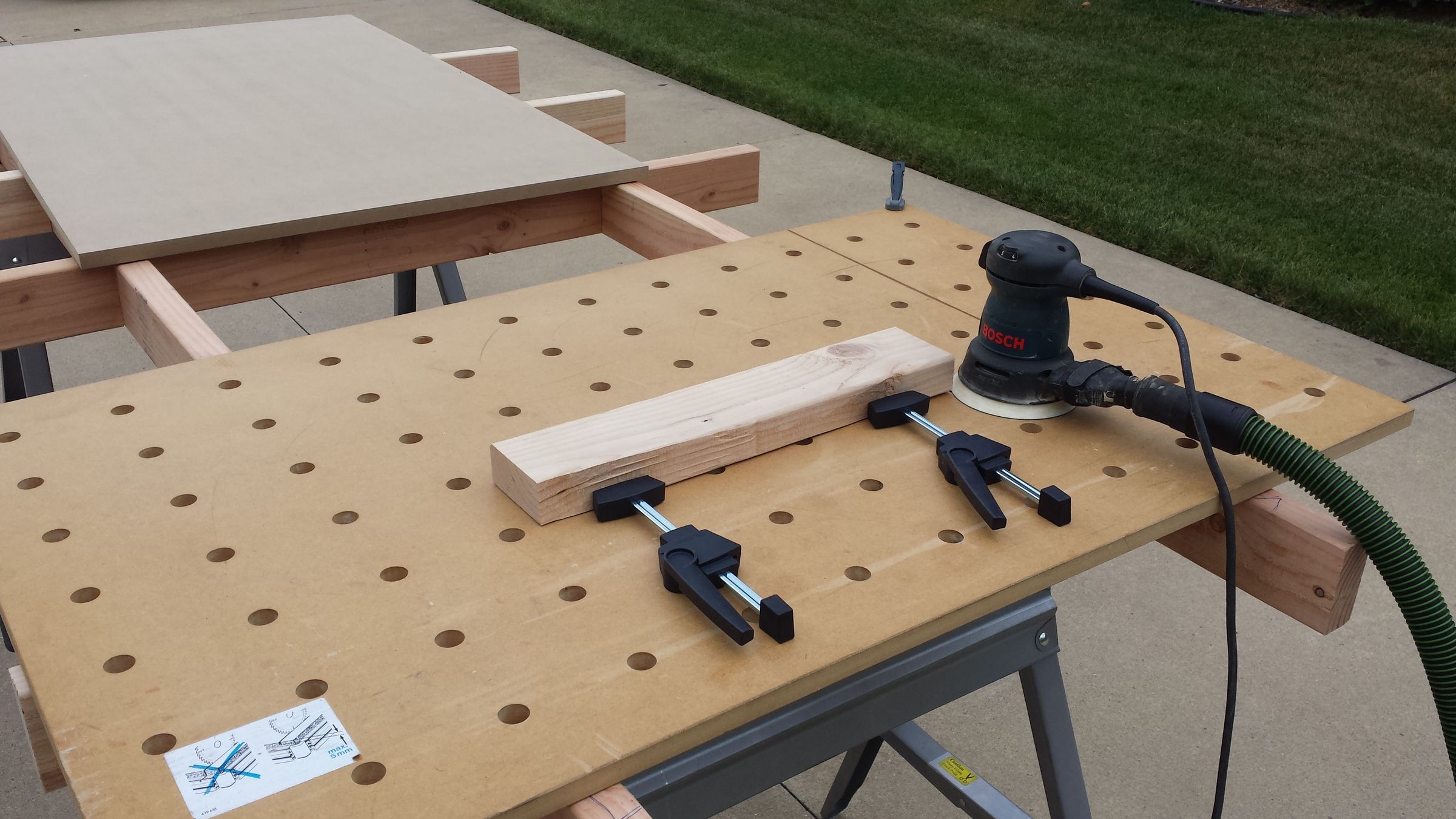 Simple Plywood Cutting Table / Work Table (Updated) 6 Steps (with