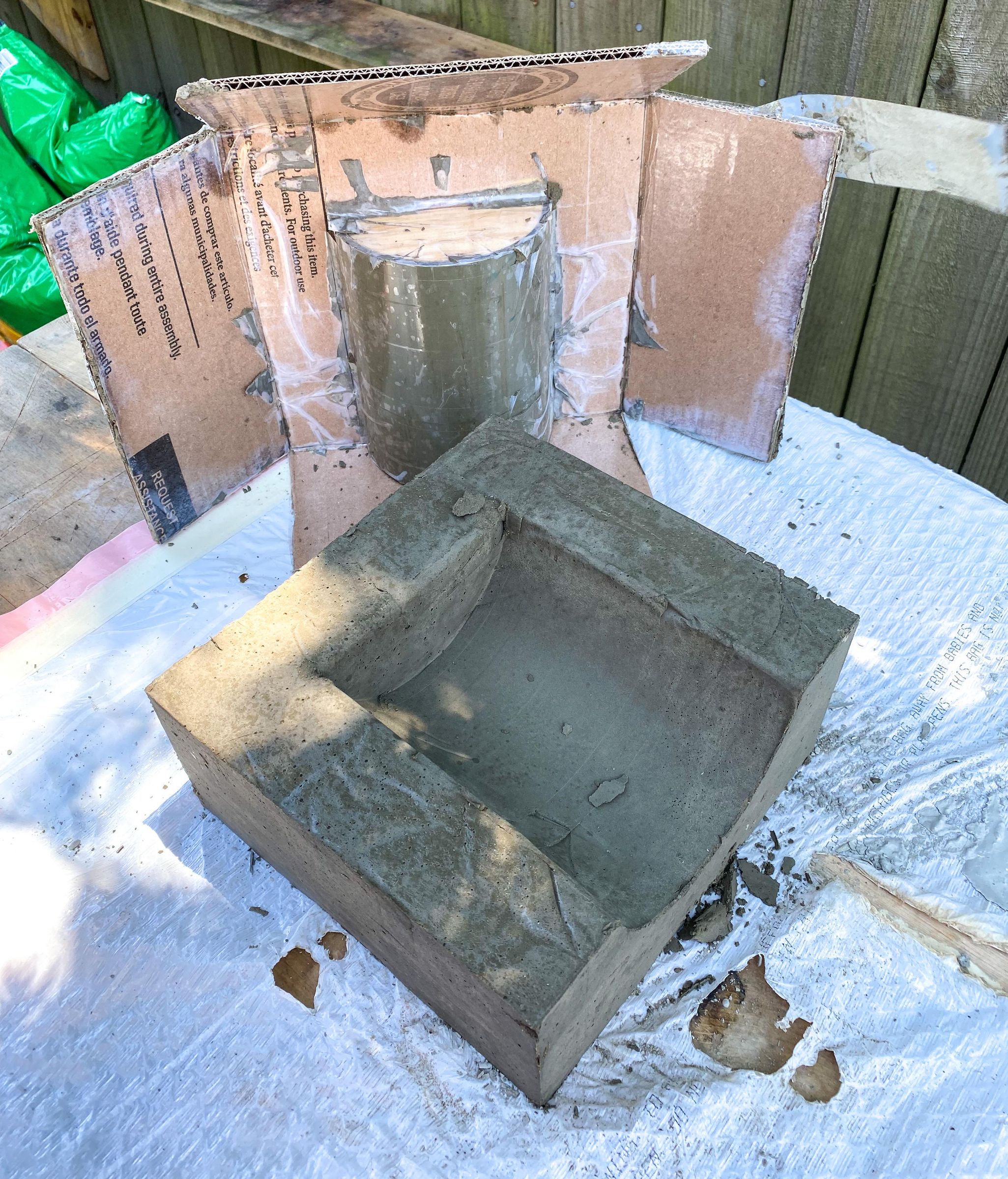 Cement Shadow Box Made Using PVC Pipe and Cardboard 6 Steps (with