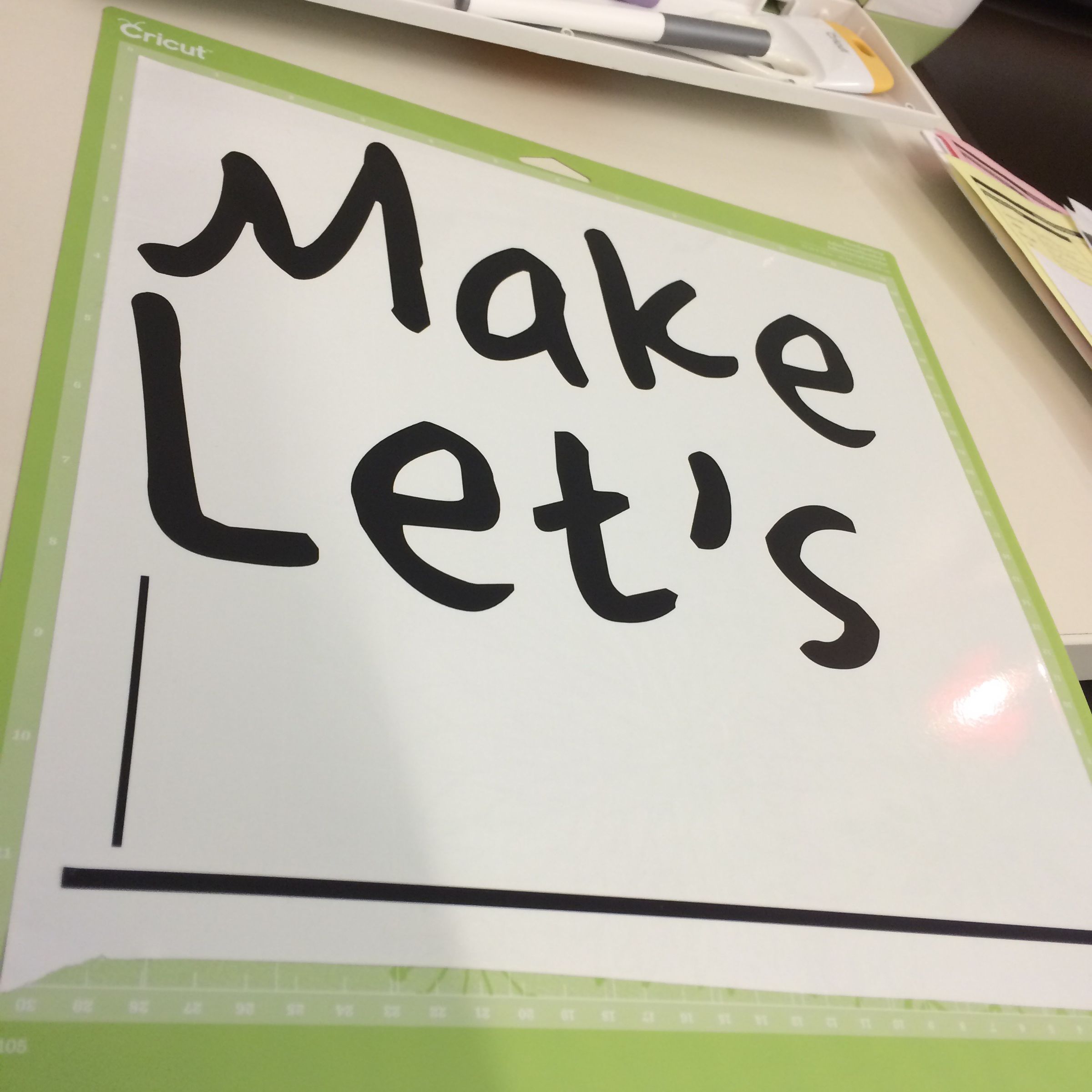 Let's Make Your Own Vinyl Wall Decals 4 Steps (with Pictures